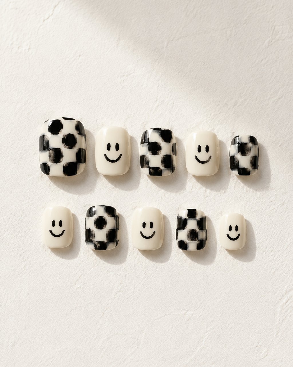 Smile Check hand-painted press-on nail set