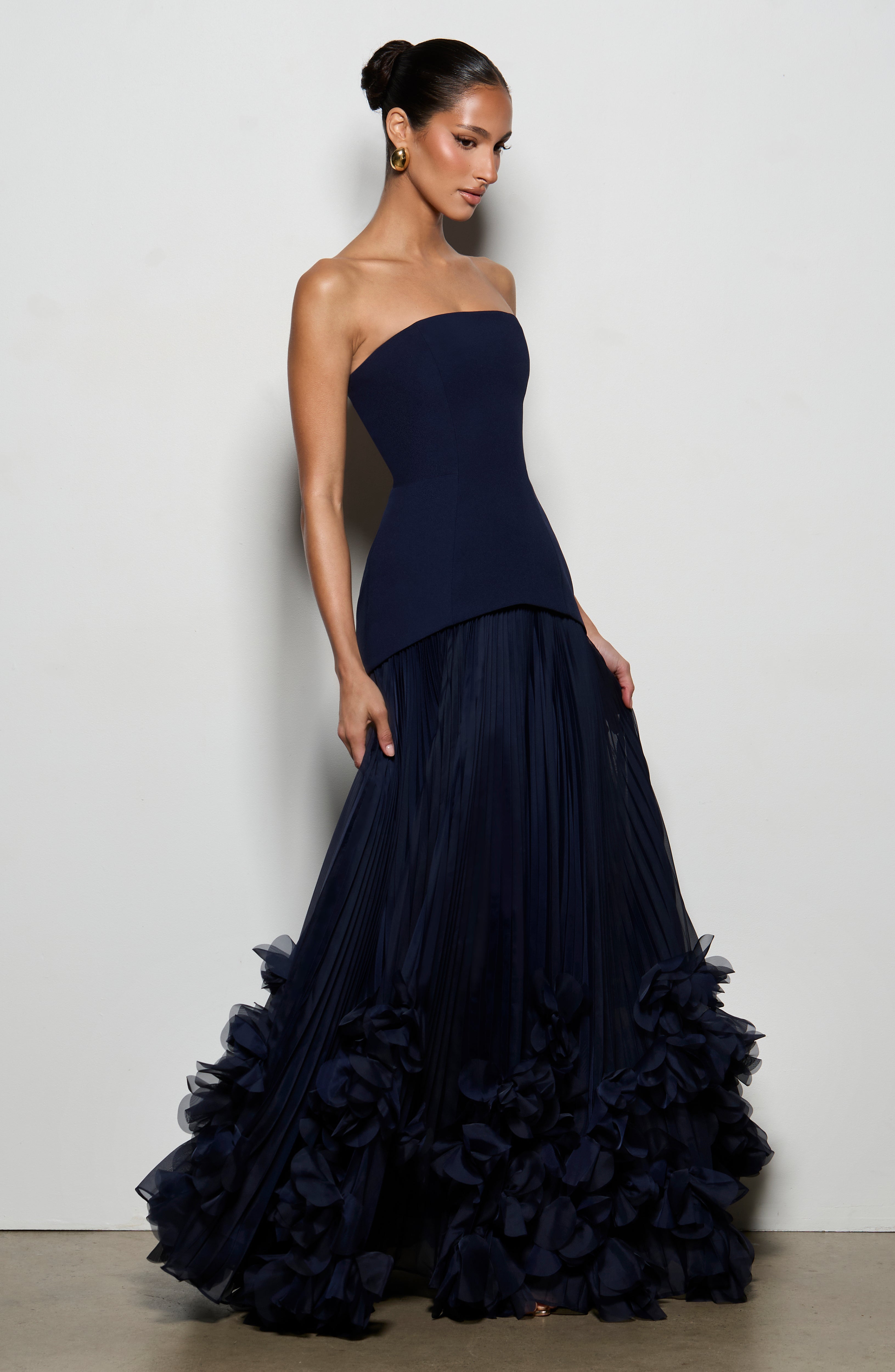 Seraphina Gown - Navy – Ansicht 7