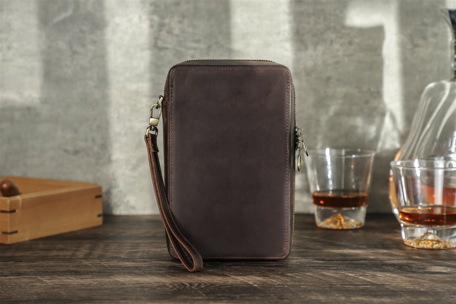 Closed CF5010 crazy horse leather cigar case standing on a table