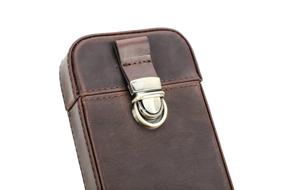 Front close-up of the CF5018 brass clasp and stitched leather edges