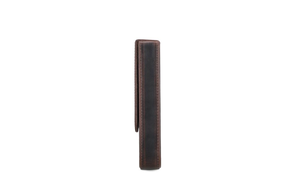 Side profile of the CF5021 showing its flat 30 mm depth