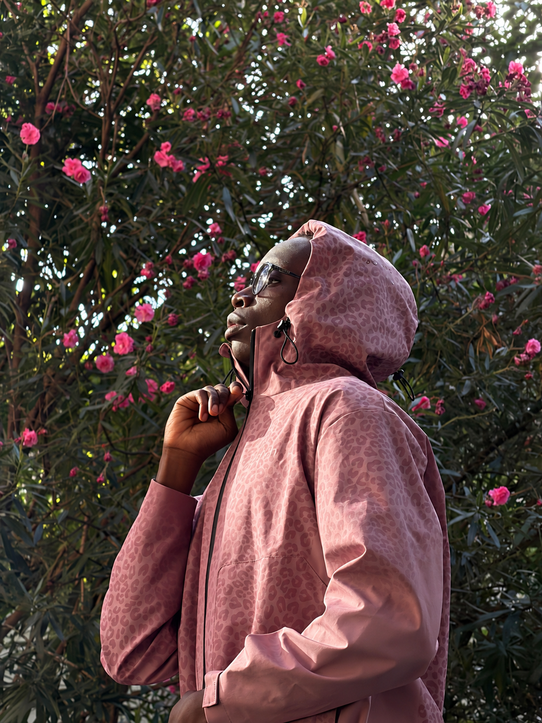 Water Reactive Cheetah Rain Jacket - Pink — source media 8