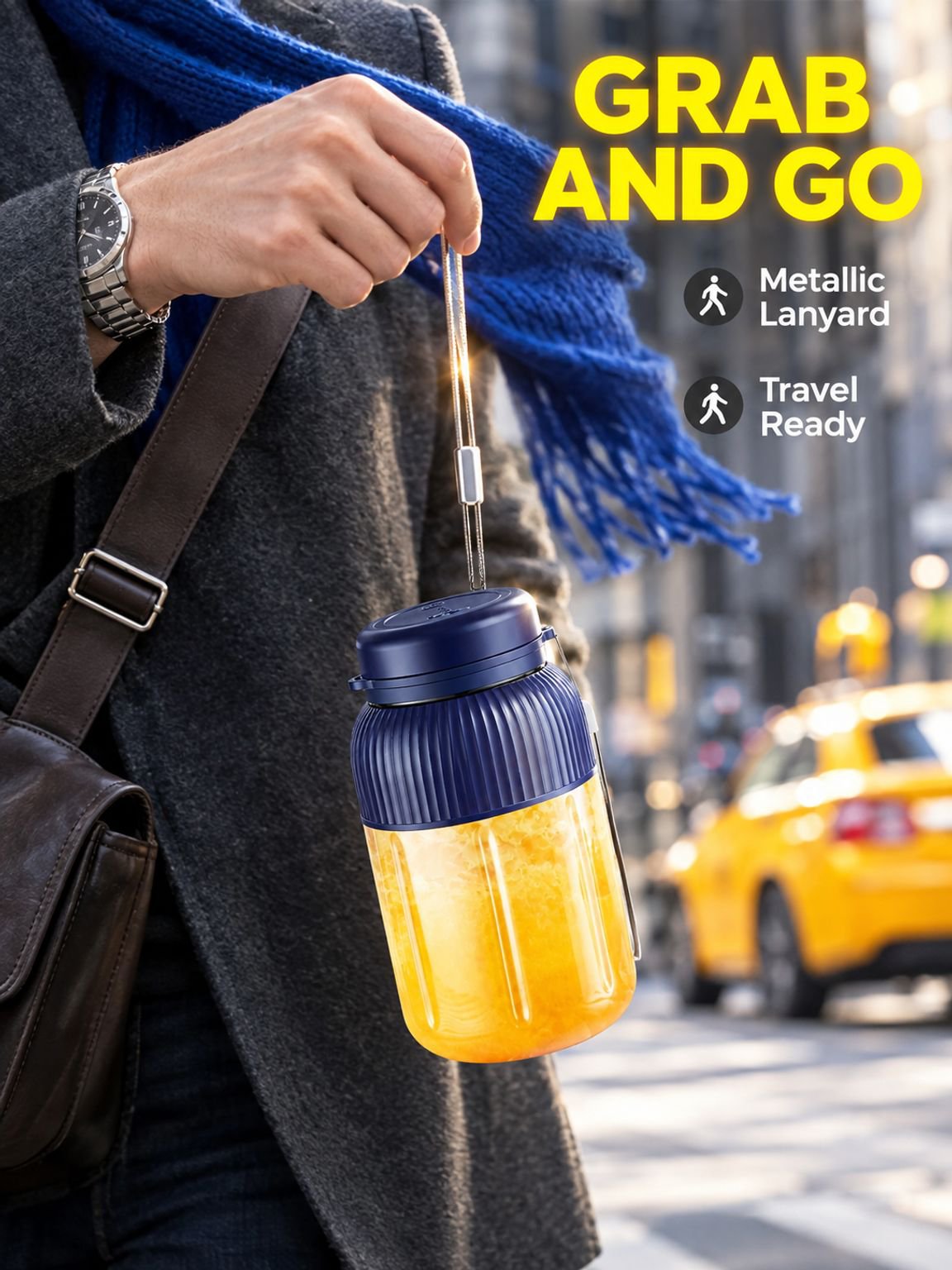 Wireless rechargeable smoothie maker with easy carry functionality