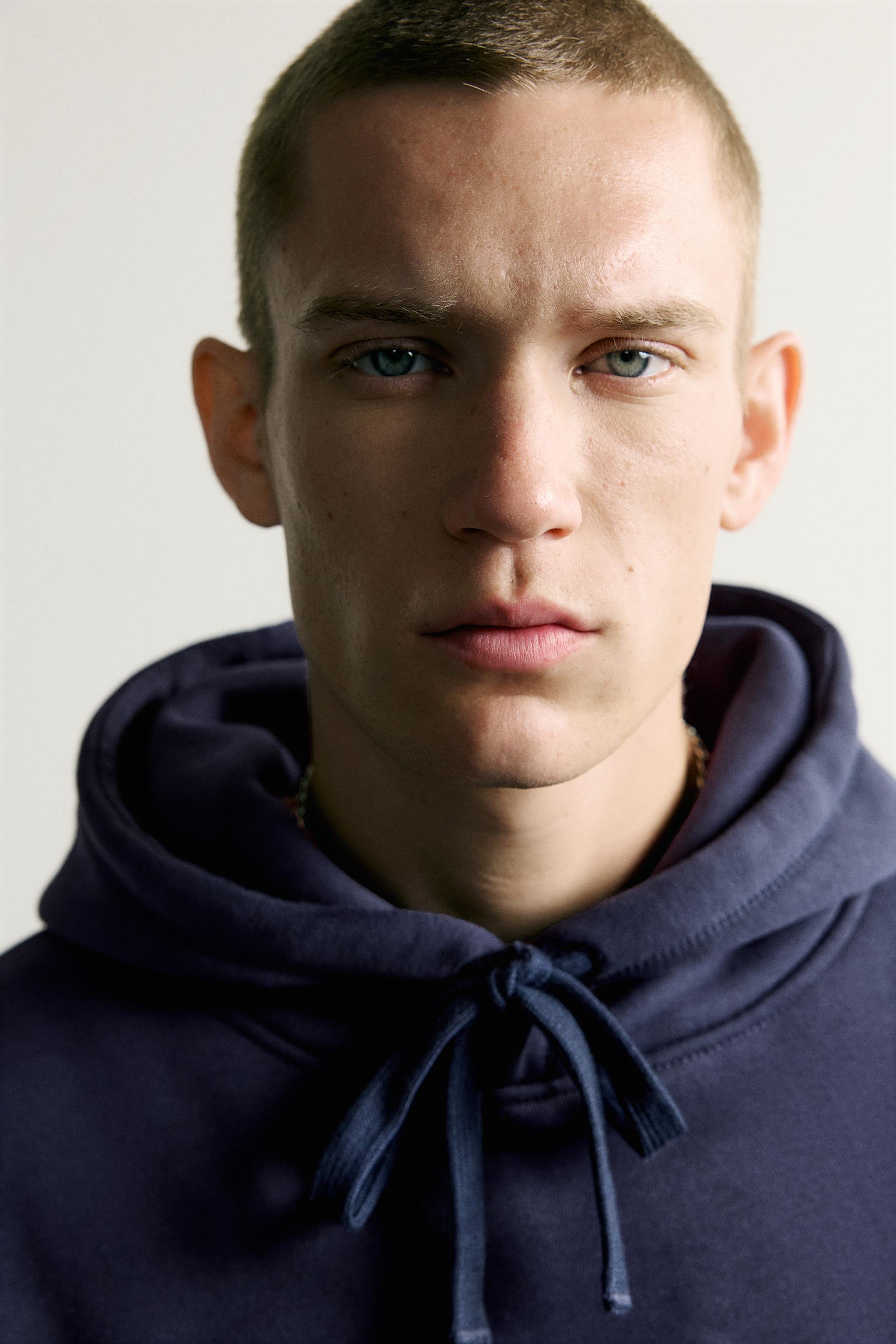 BASIC RELAXED-FIT HOODIE - Navy blue