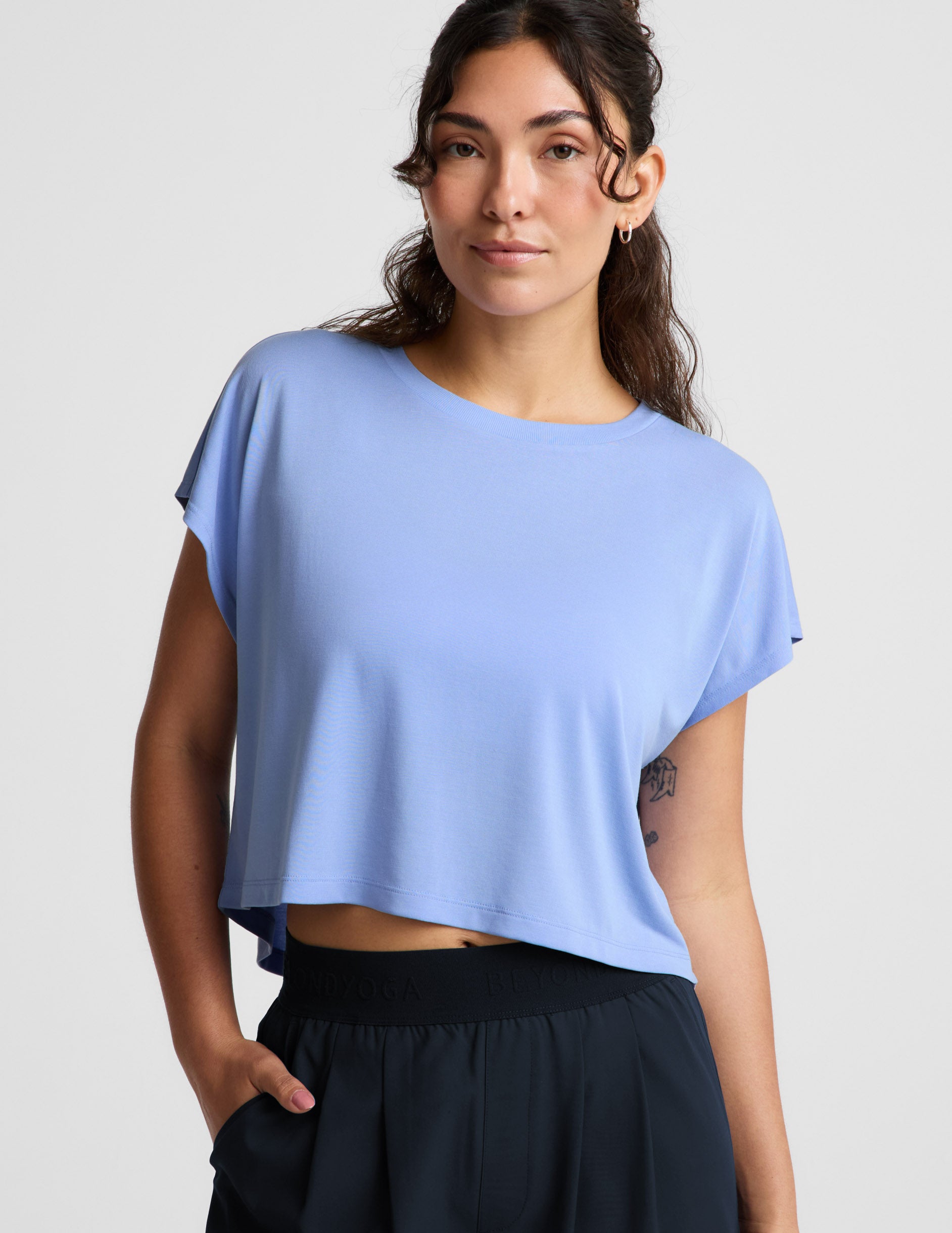 Studio Luxe Cropped Tee - Pastel Periwinkle