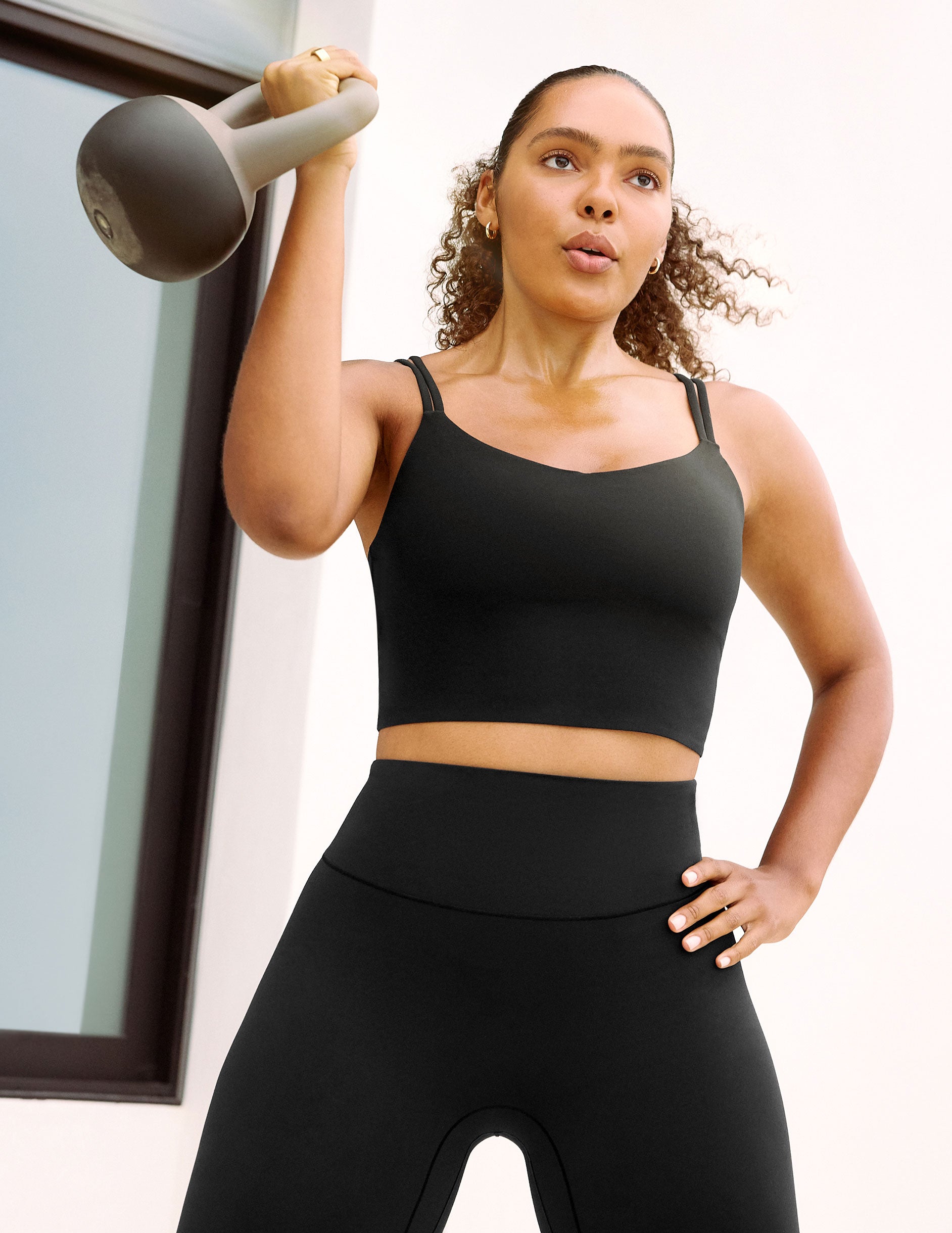 glowzone™ Strappy Cropped Tank - Pitch Black
