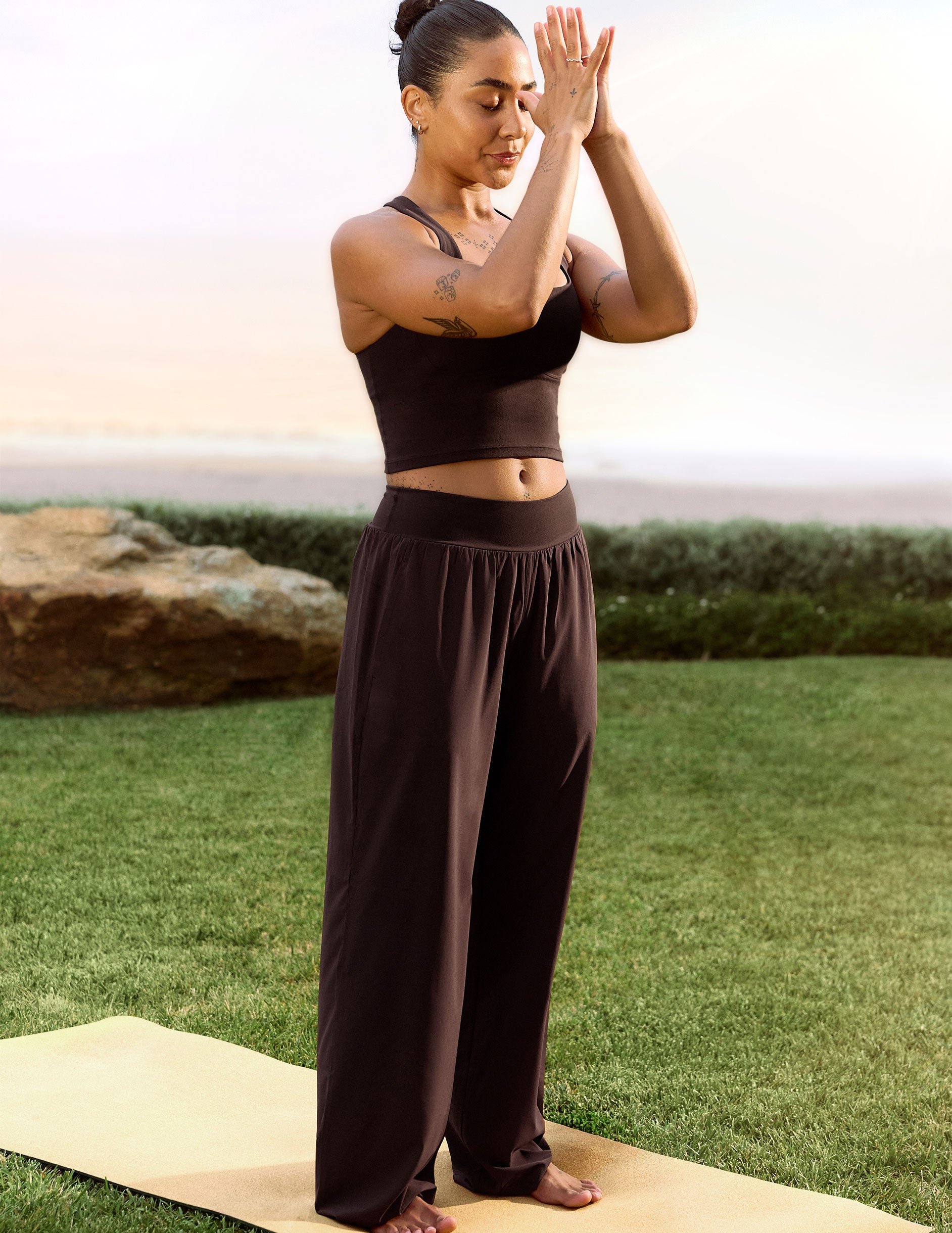 glowzone™ Hybrid Straight Leg Pant 29" - Cocoa Plum