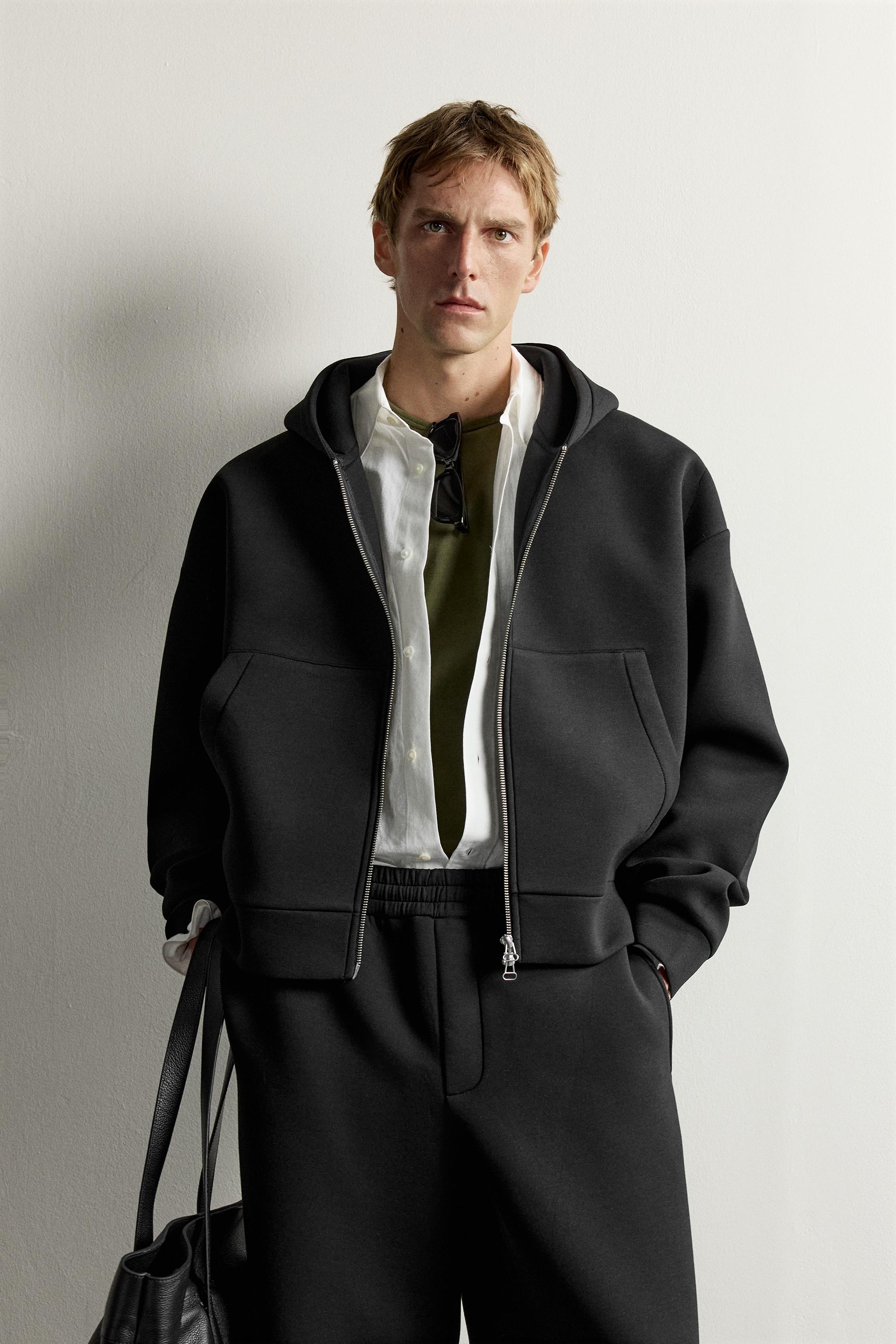 TECHNICAL ZIP-UP HOODIE - Black