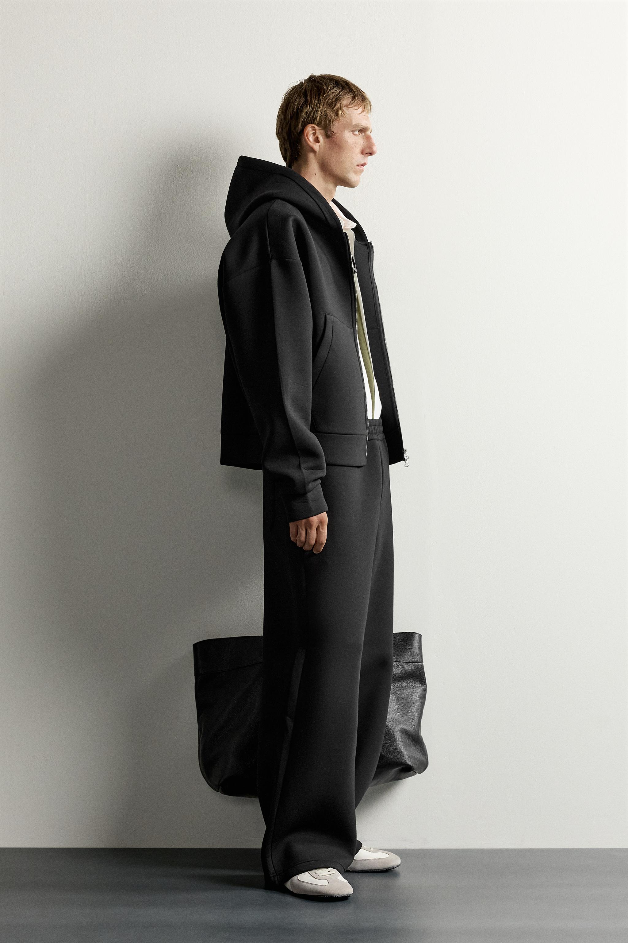 TECHNICAL ZIP-UP HOODIE - Black