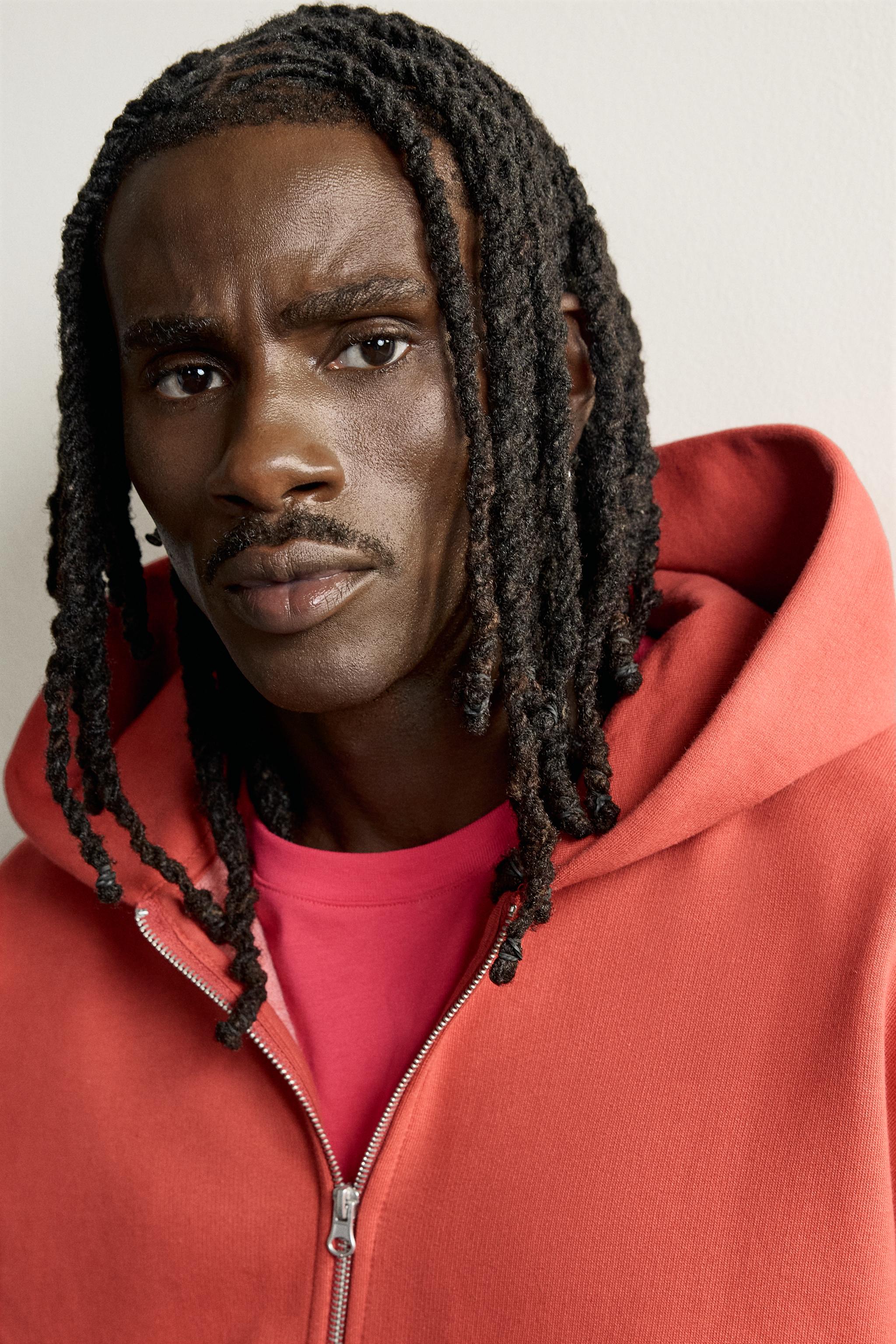 BASIC BOXY-FIT ZIP-UP HOODIE - Red