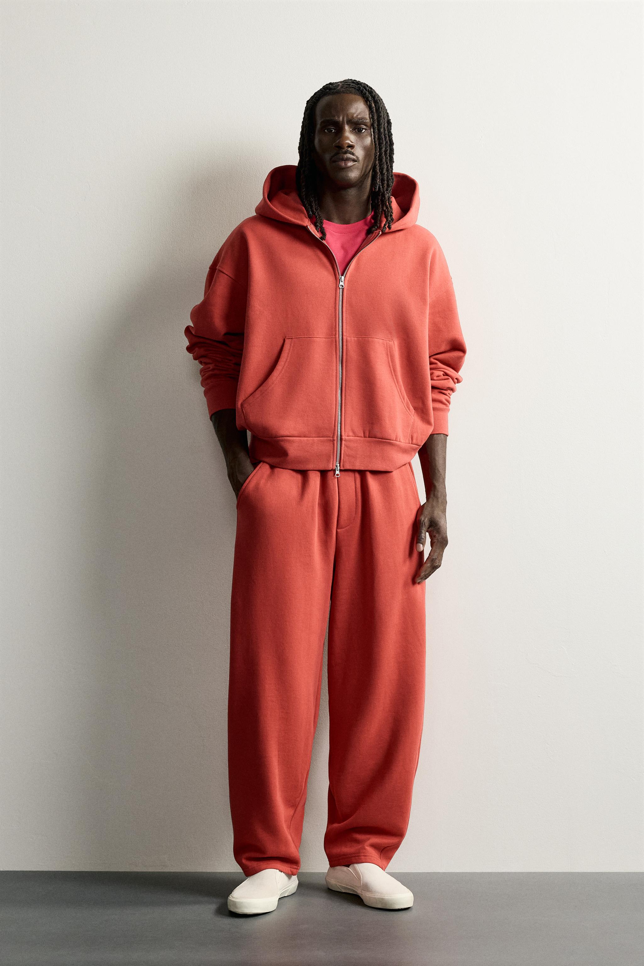 BASIC BOXY-FIT ZIP-UP HOODIE - Red