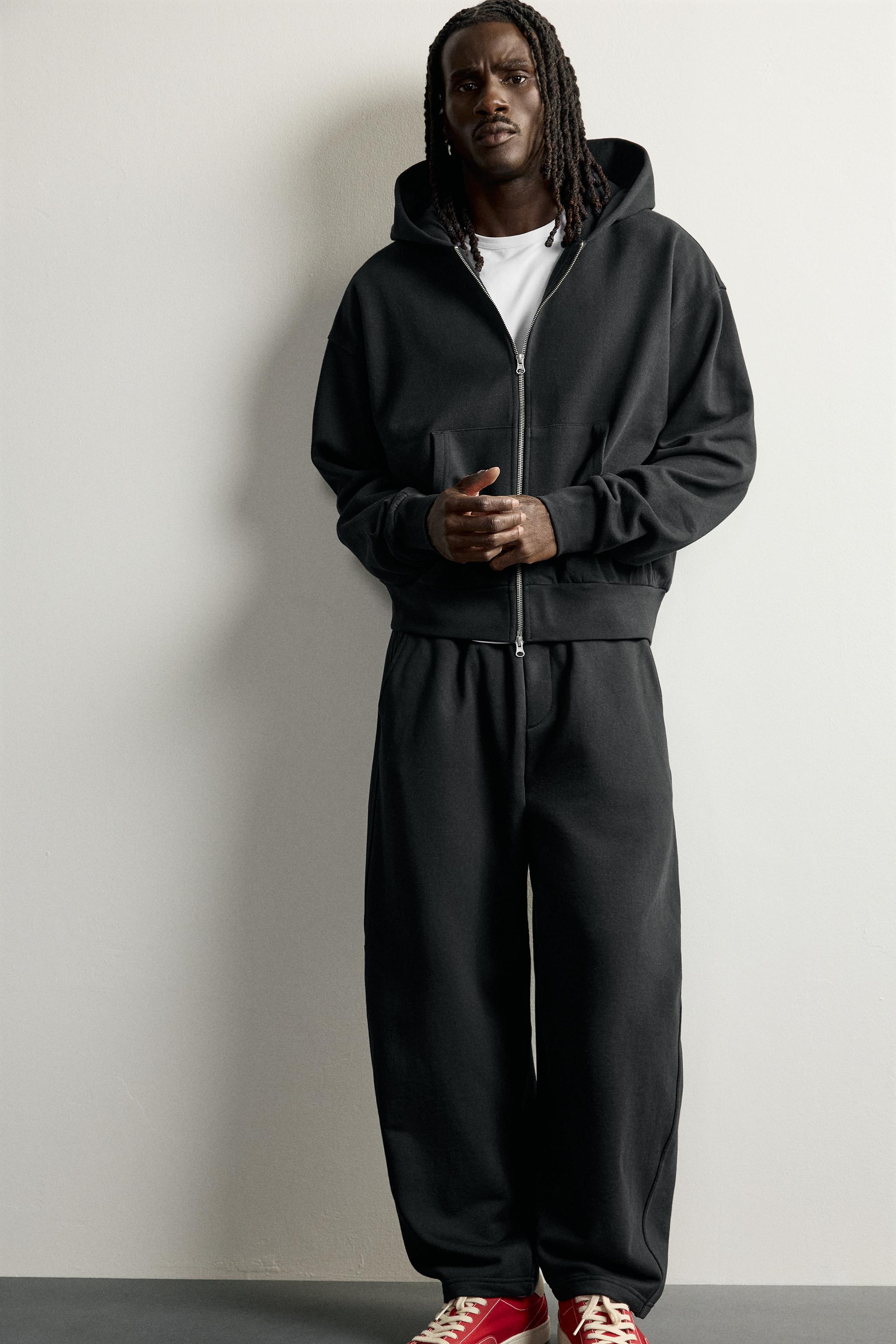 BASIC BOXY-FIT ZIP-UP HOODIE - Black