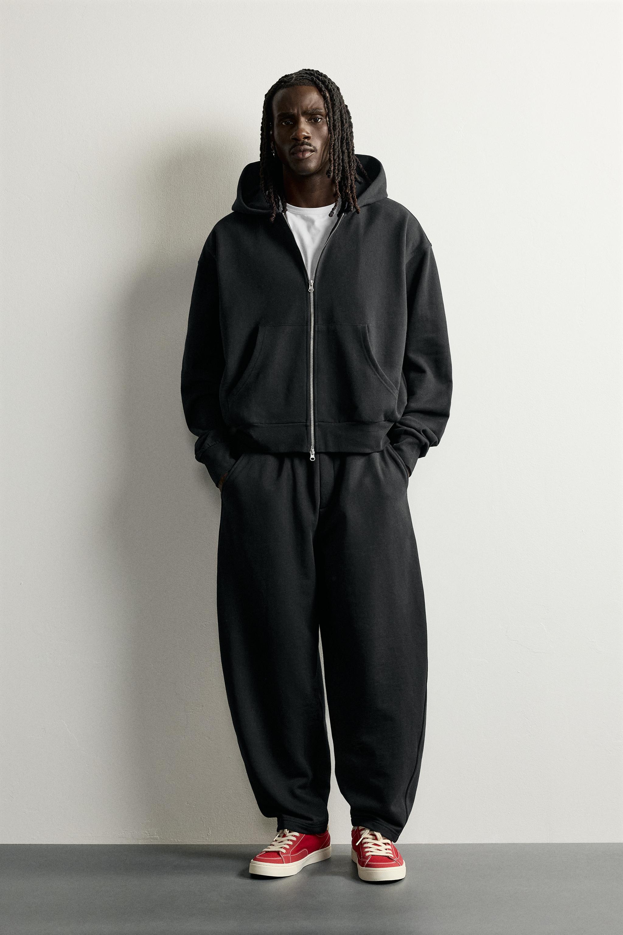 BASIC BOXY-FIT ZIP-UP HOODIE - Black