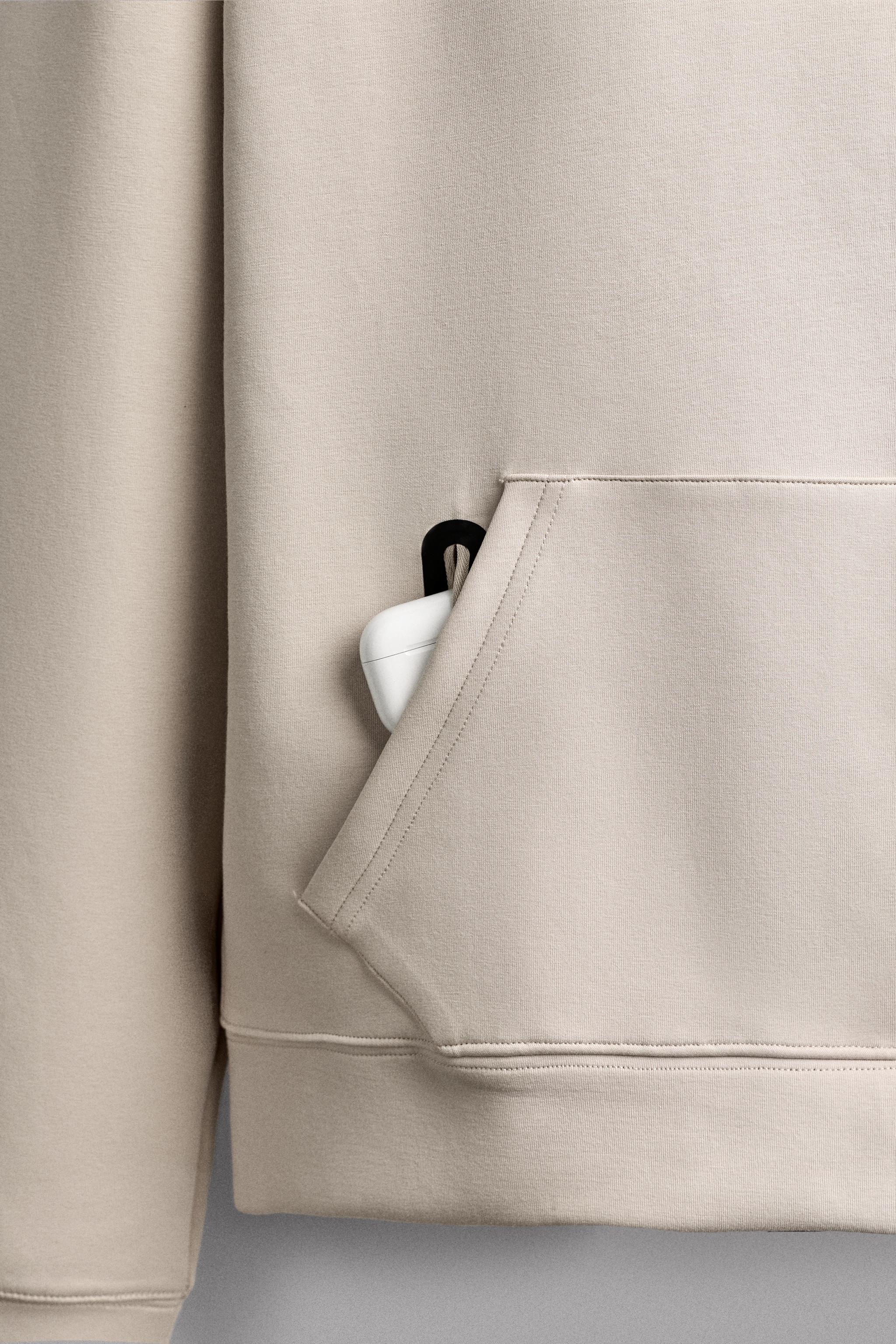 TECHNICAL HOODIE - ecru-white