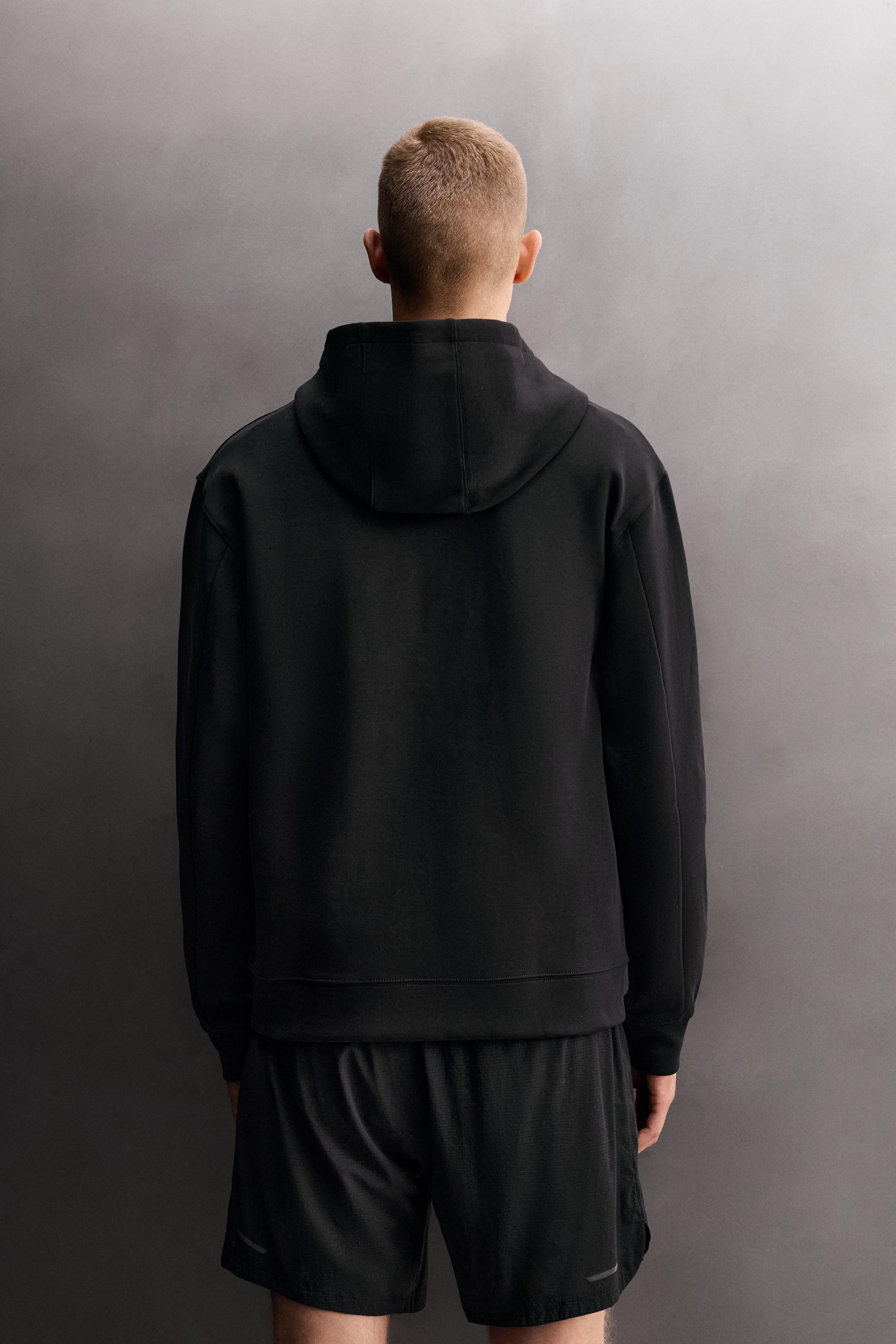 TECHNICAL HOODIE - Black