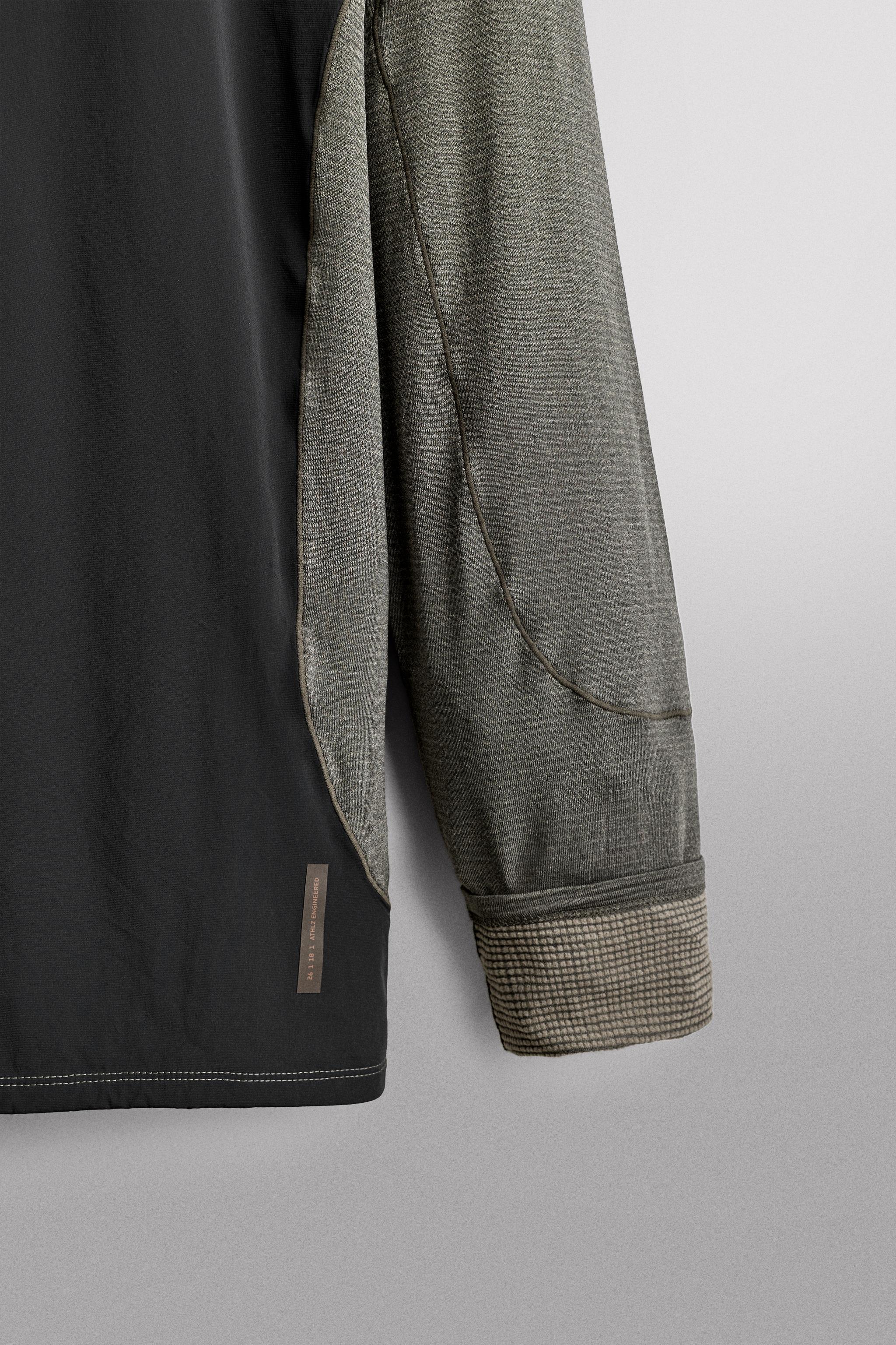 MIXED TECHNICAL HOODIE - Gray green