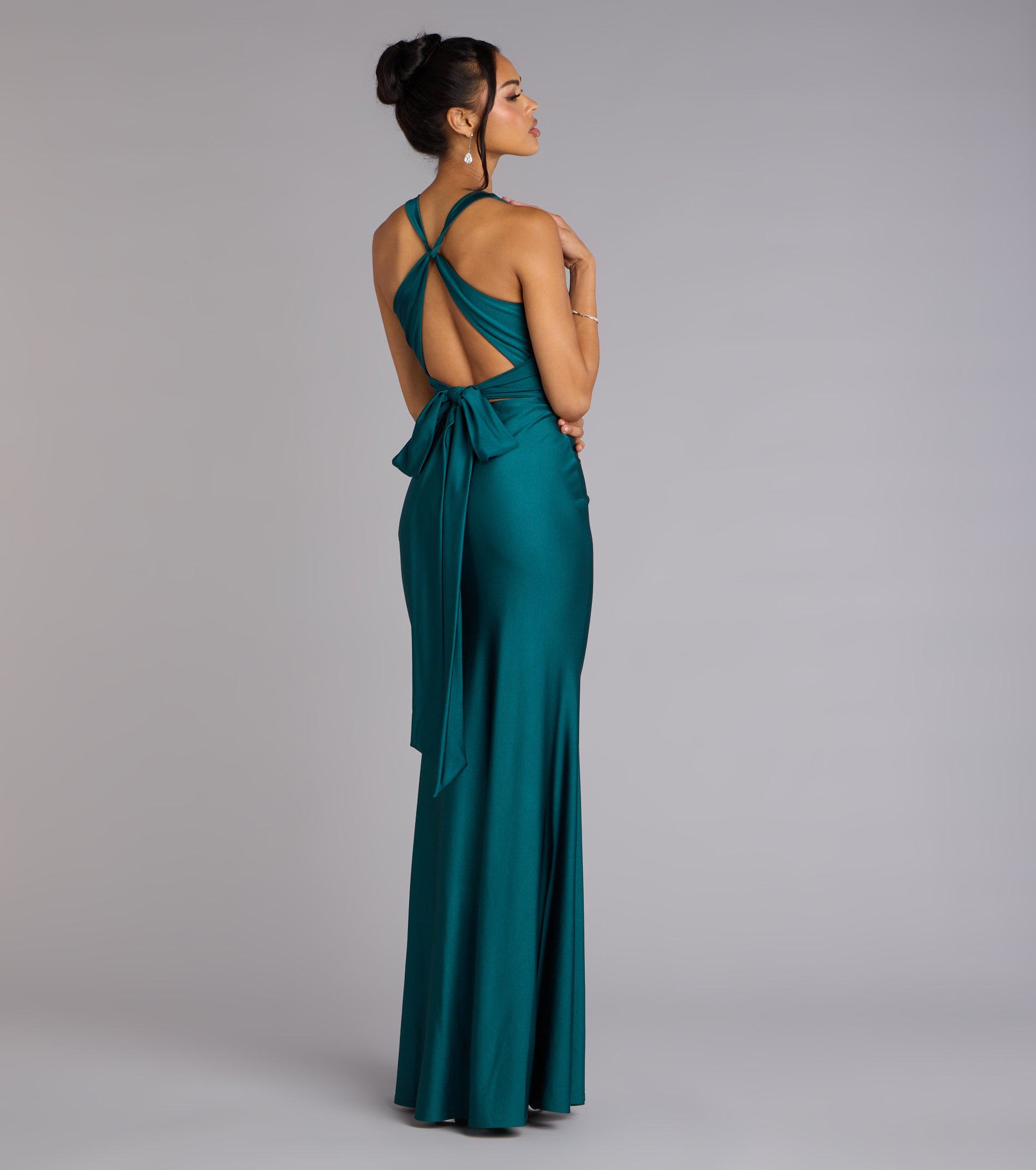 Adrianne Plunge Bow Mermaid Formal Dress - HUNTER