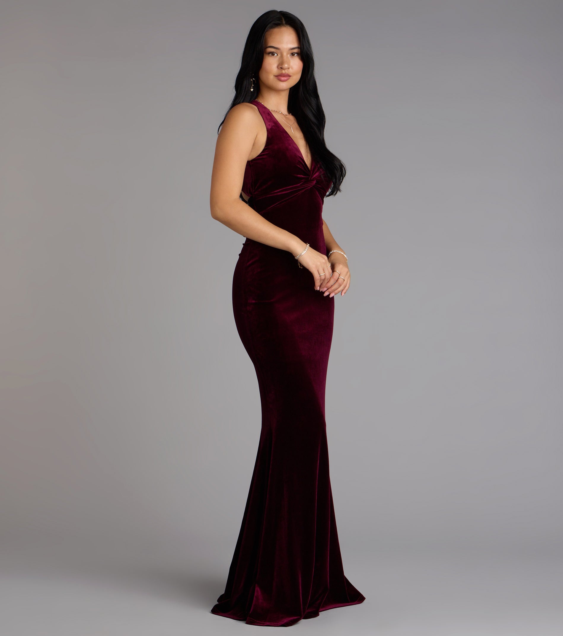 Vivienne Velvet Tie-Back Formal Dress - WINE