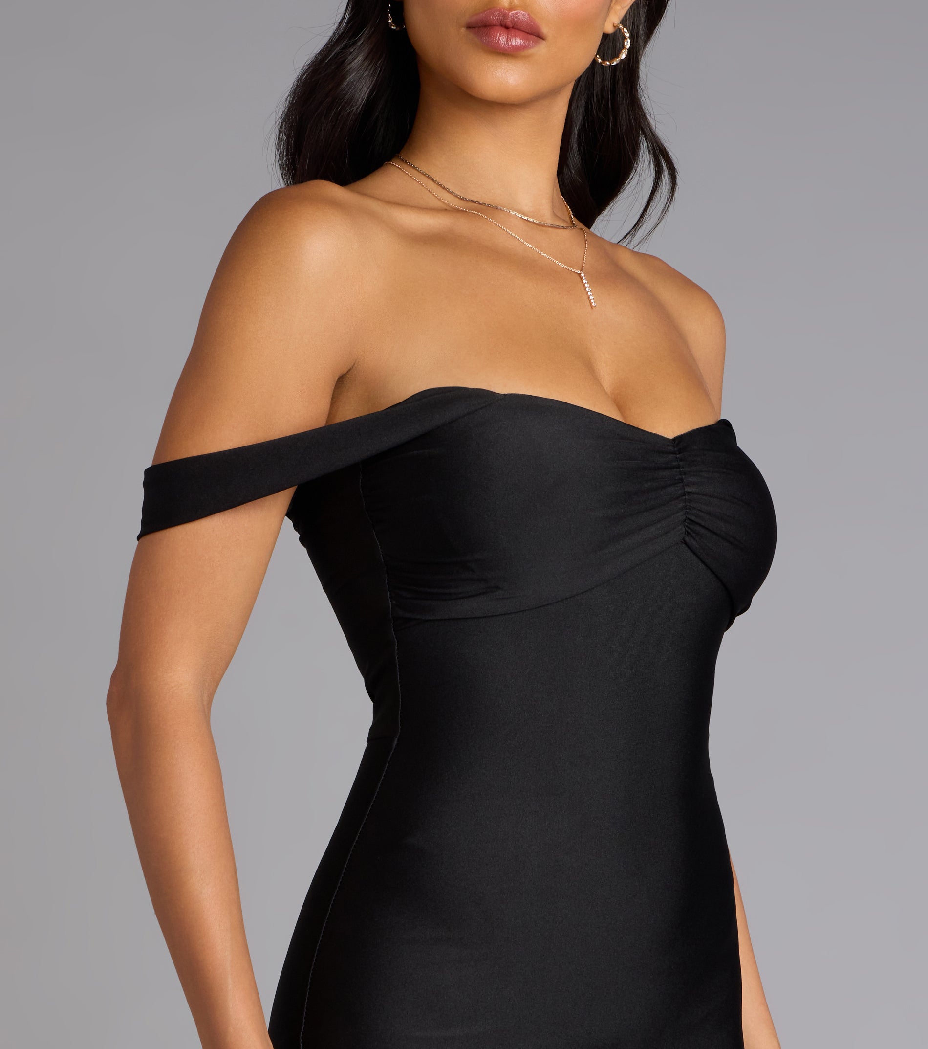 Rae Off-The-Shoulder Mermaid Formal Dress - BLACK