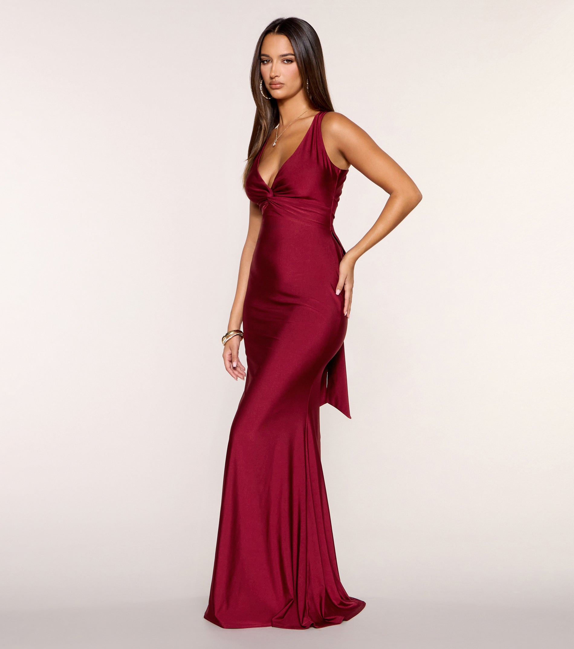 Adrianne Plunge Bow Mermaid Formal Dress - BURGUNDY