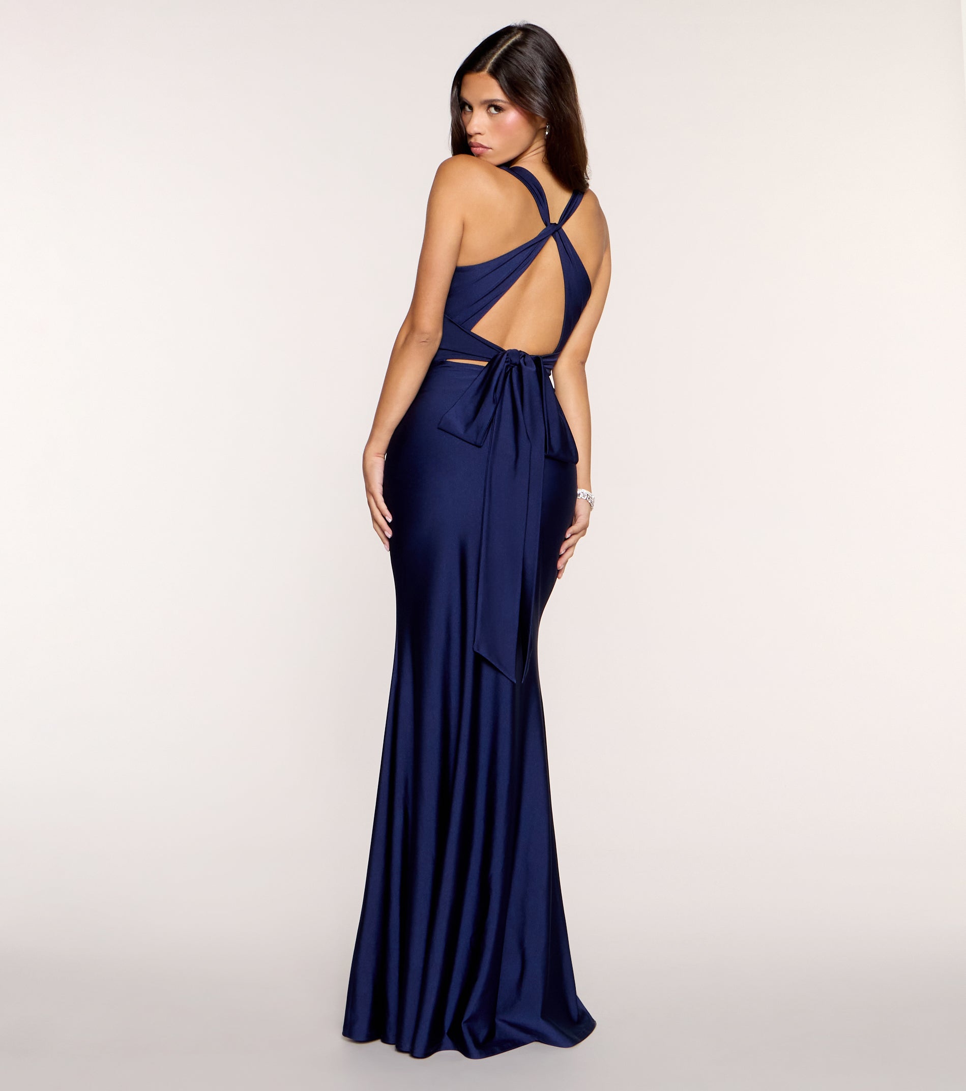 Adrianne Plunge Bow Mermaid Formal Dress - NAVY