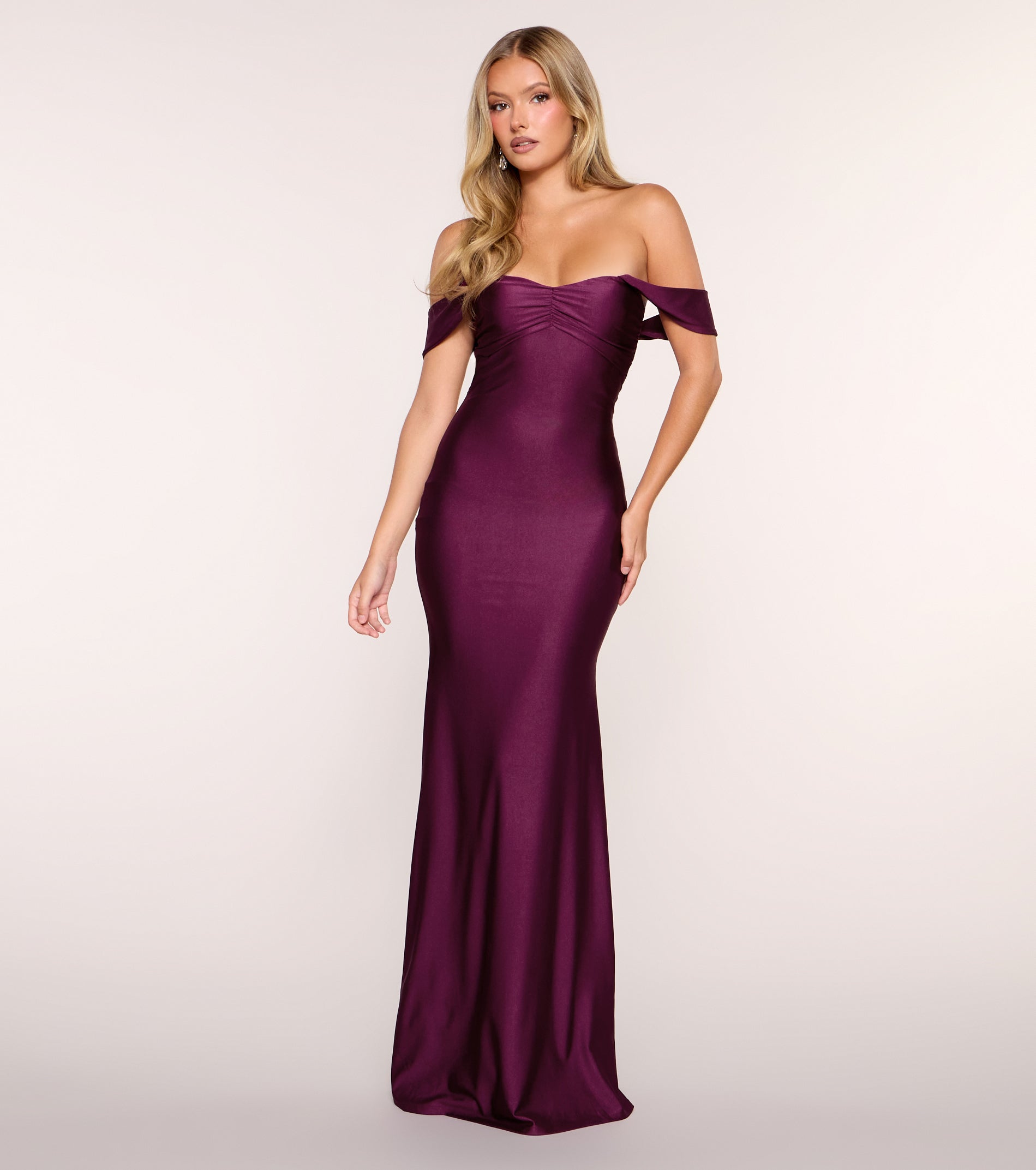 Rae Off-The-Shoulder Mermaid Formal Dress - PLUM