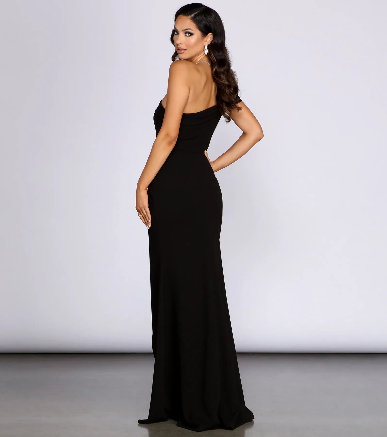 Susana Asymmetric Off-Shoulder Mermaid Dress - BLACK