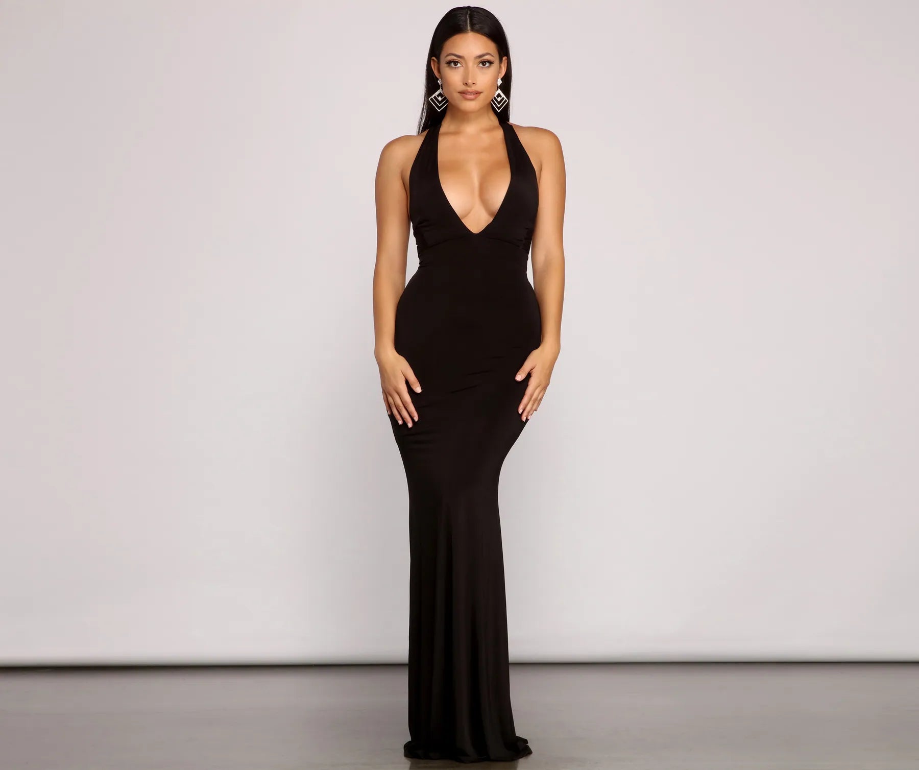 Kelsey Halter Lace-Up Mermaid Dress - BLACK