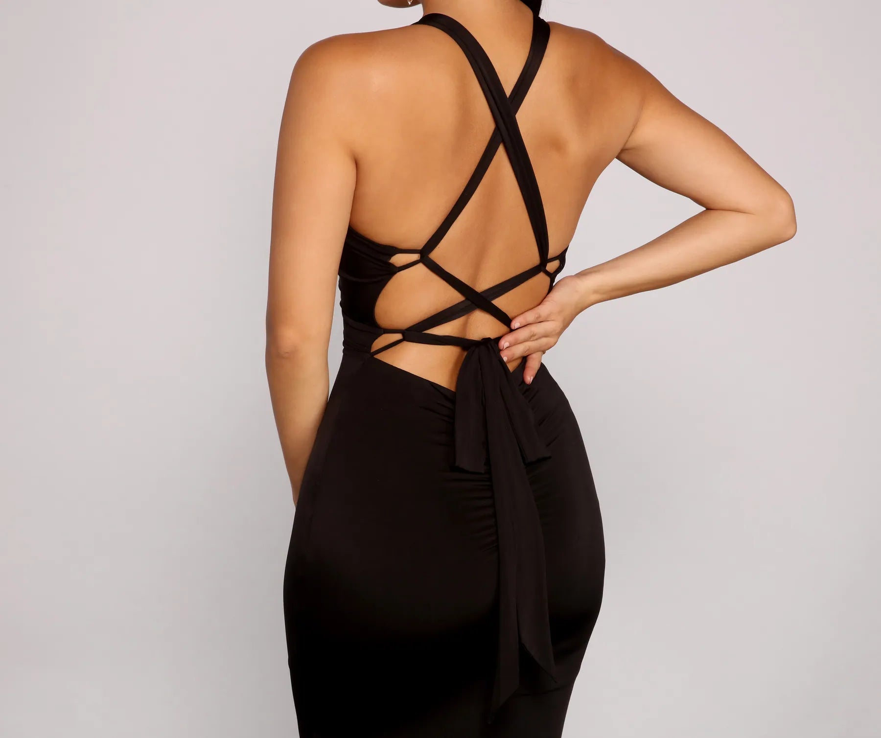 Kelsey Halter Lace-Up Mermaid Dress - BLACK