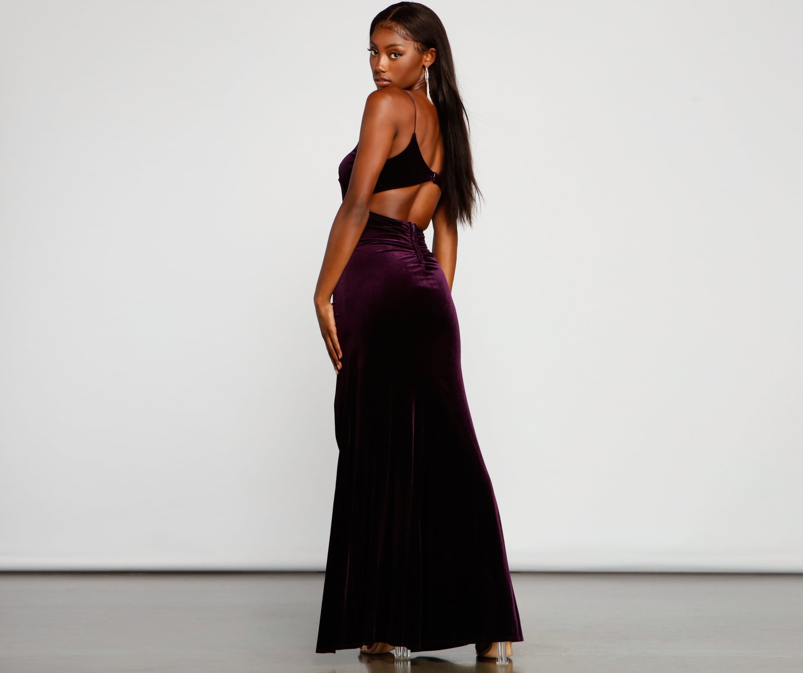 Cassia Formal Open-Back Velvet Dress - PURPLE