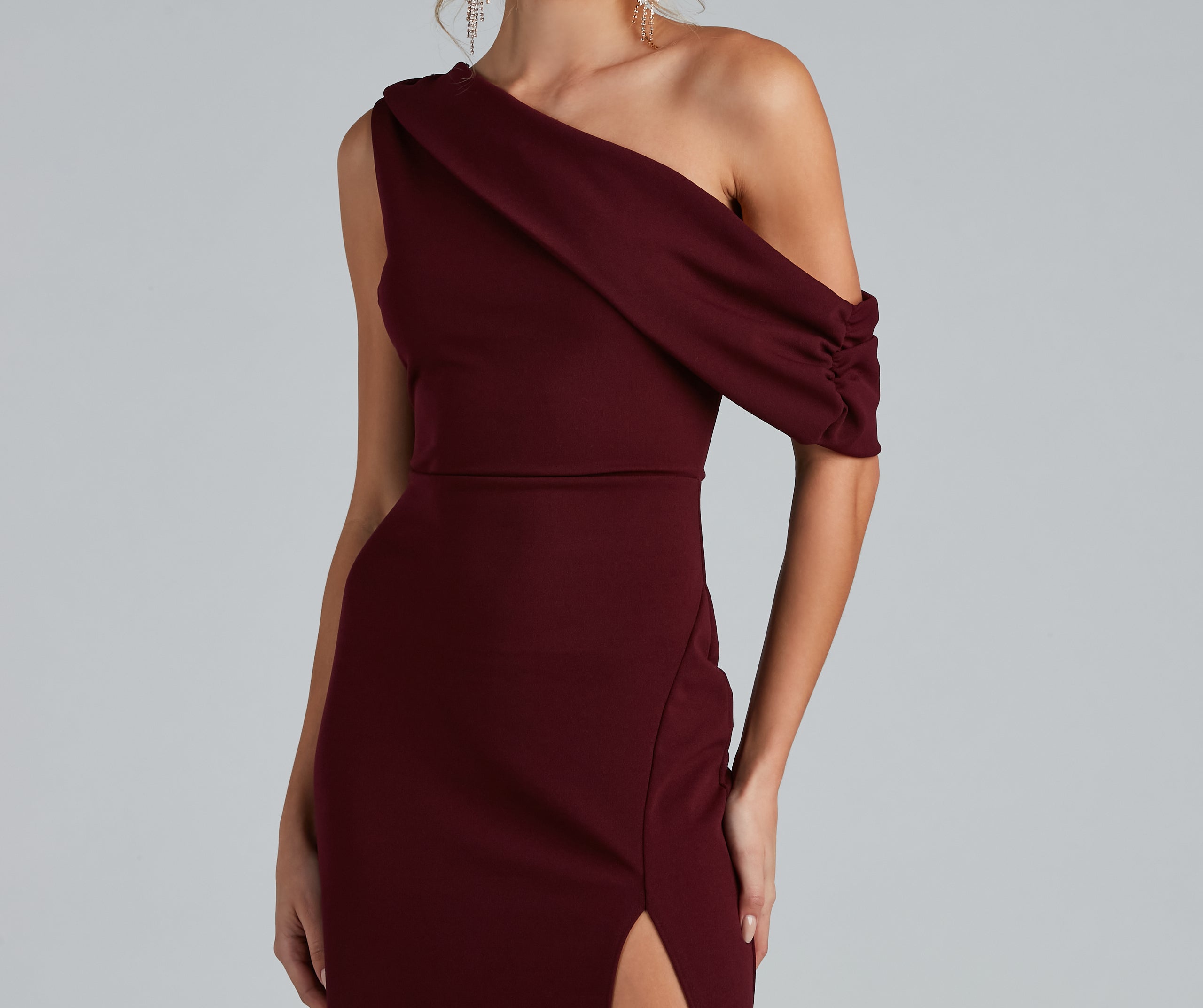 Octavia Formal A-Line Crepe Dress - MAROON