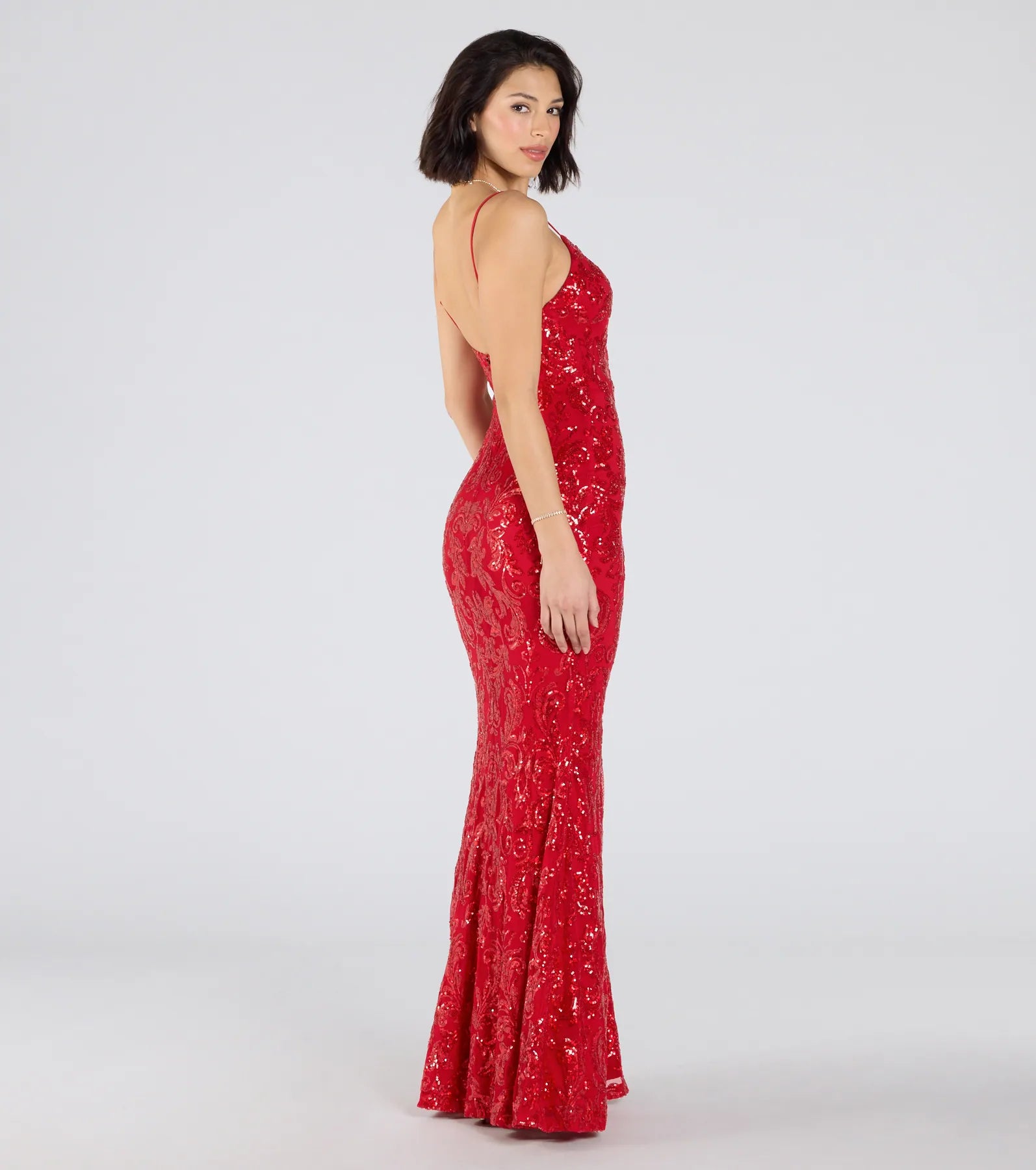 Cecelia Low Back Mermaid Sequin Formal Dress - RED