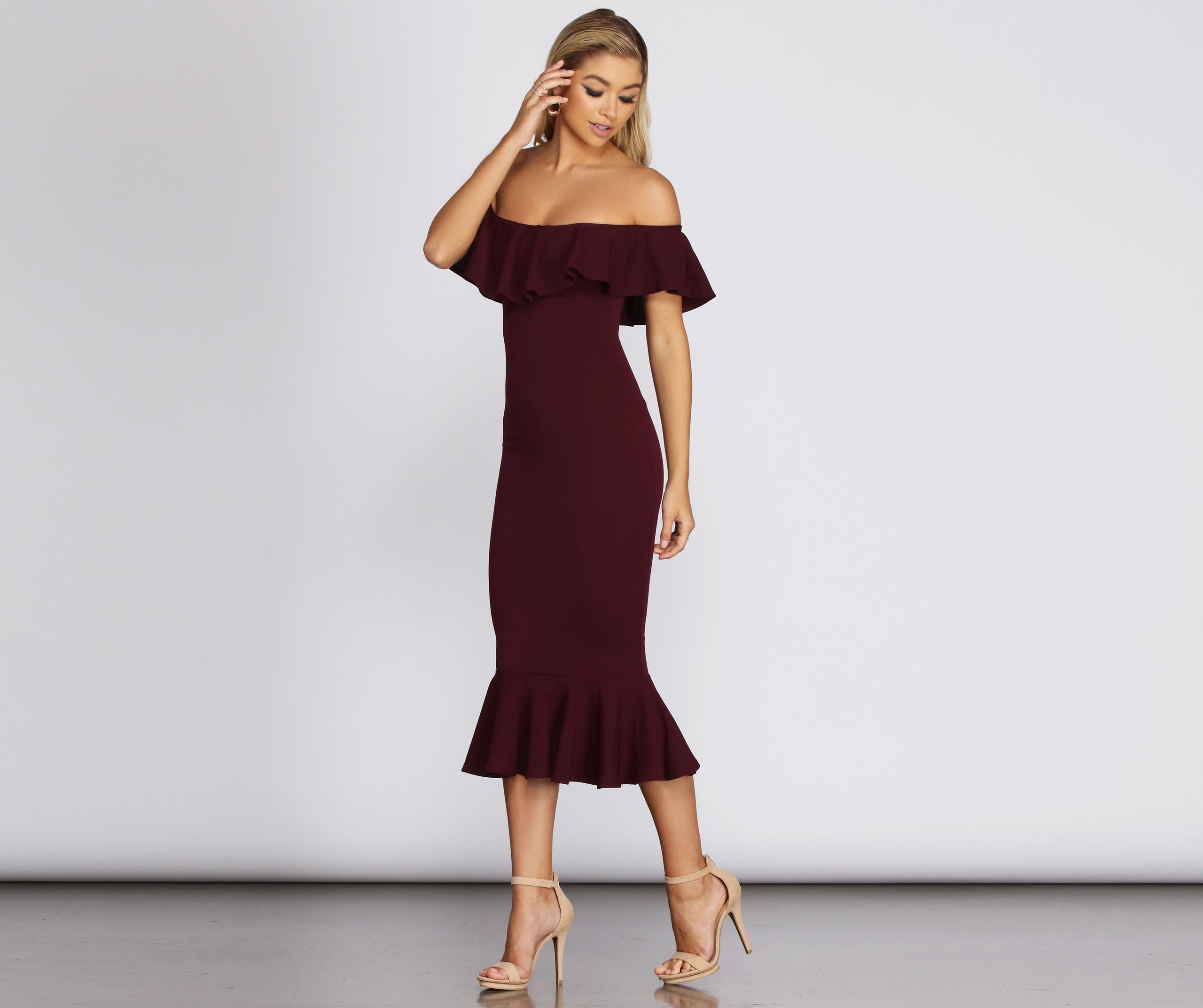 Ready And Ruffled Midi Dress - BURGUNDY