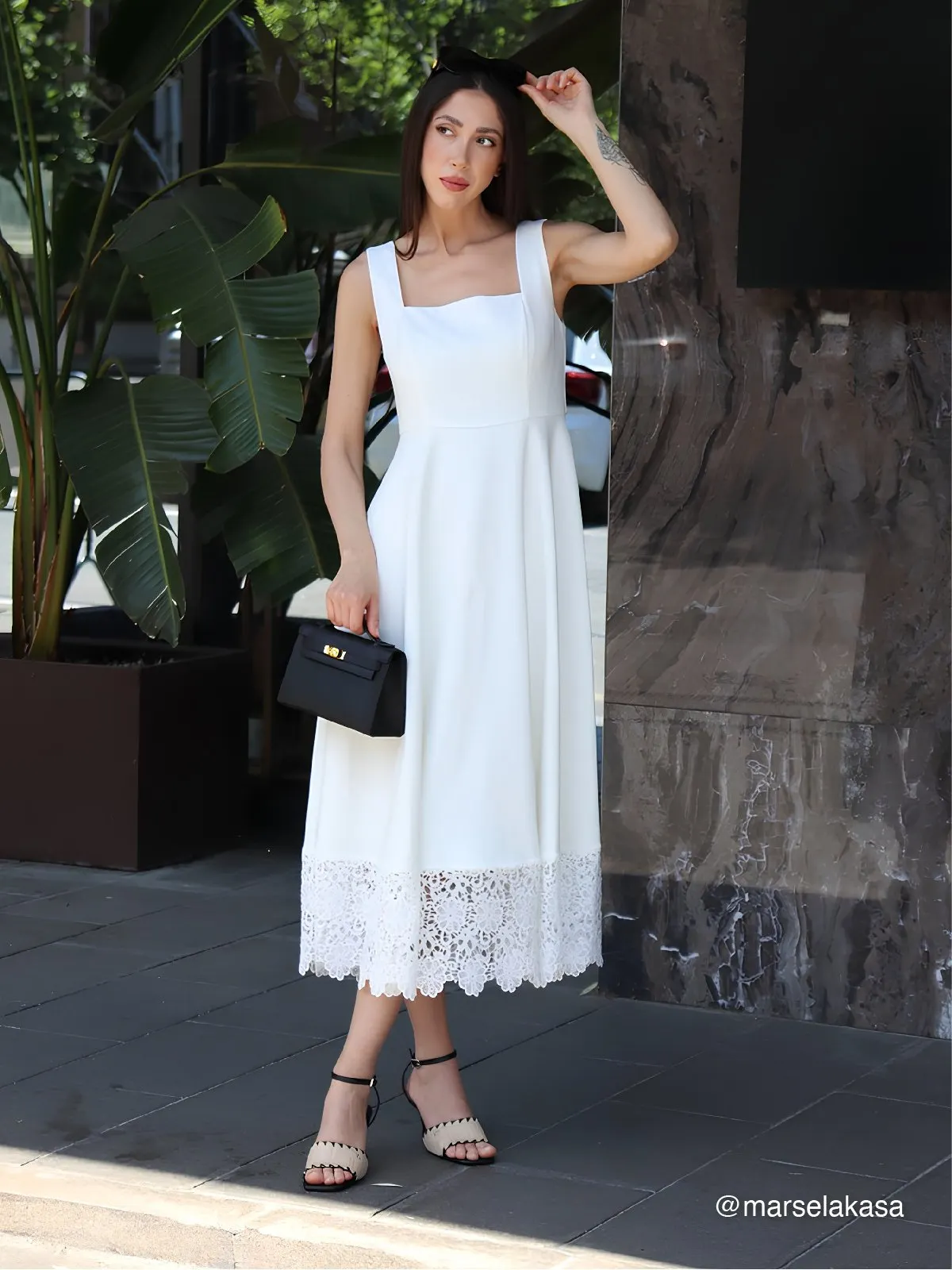 White Lace Classic Square Neck Sleeveless A-Line Maxi Dress
