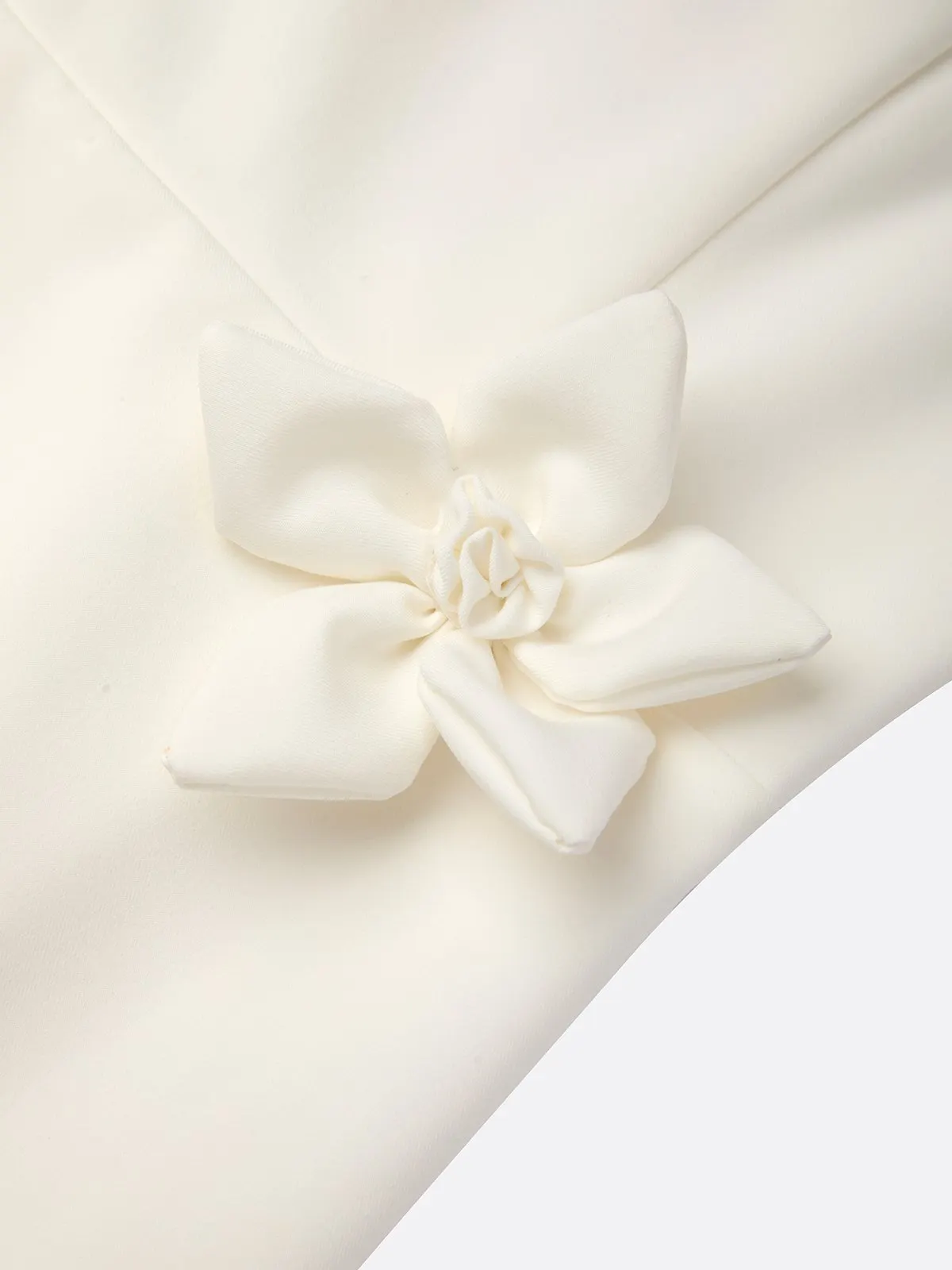 White 3D Floral Classic Crew Neck Sleeveless Sheath Midi Dress