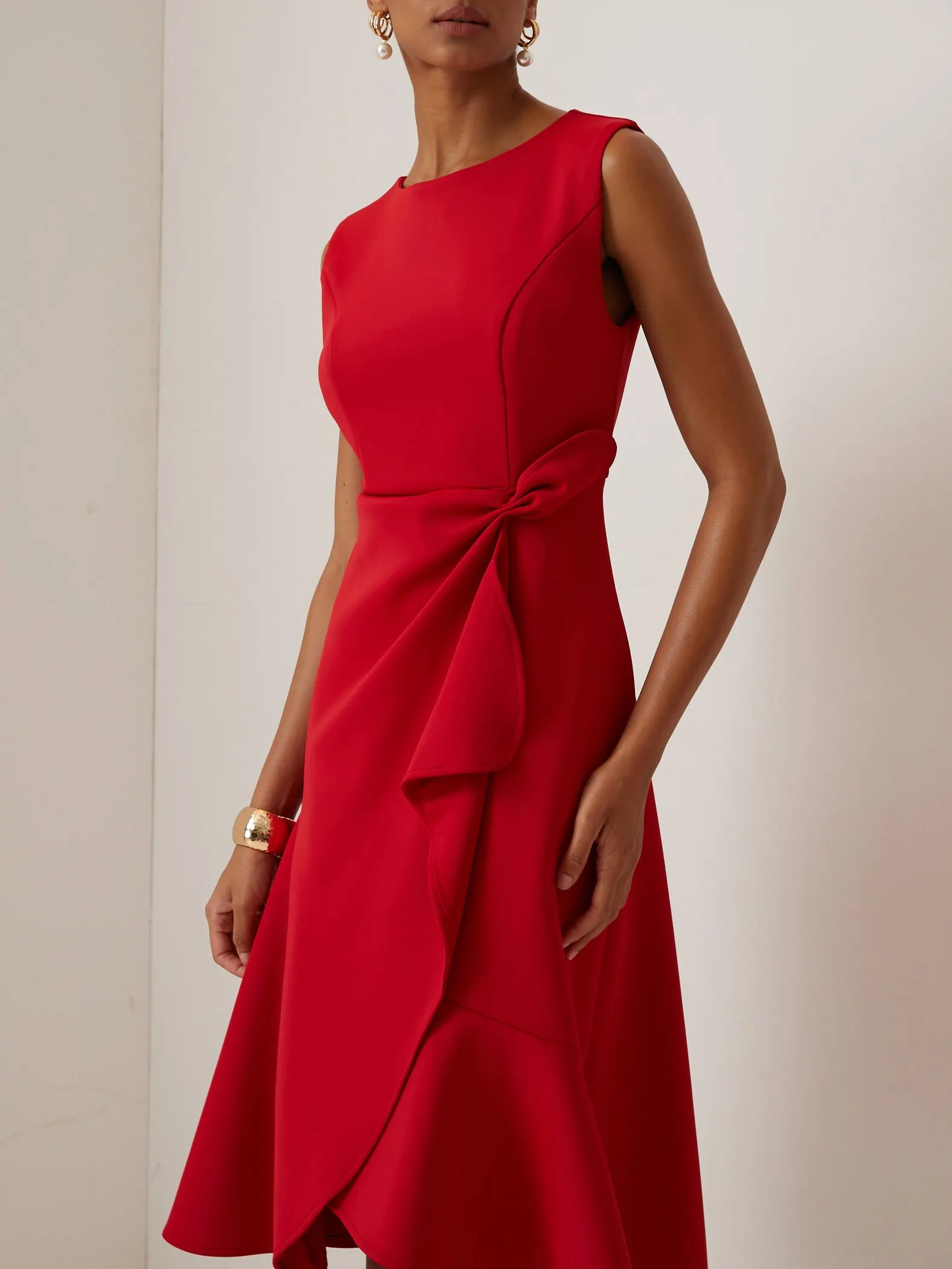 Red Asymmetric Ruffled Classic Boat Neck Sleeveless Midi Elegant A-line Dress with Waist Twist for Day-to-Night