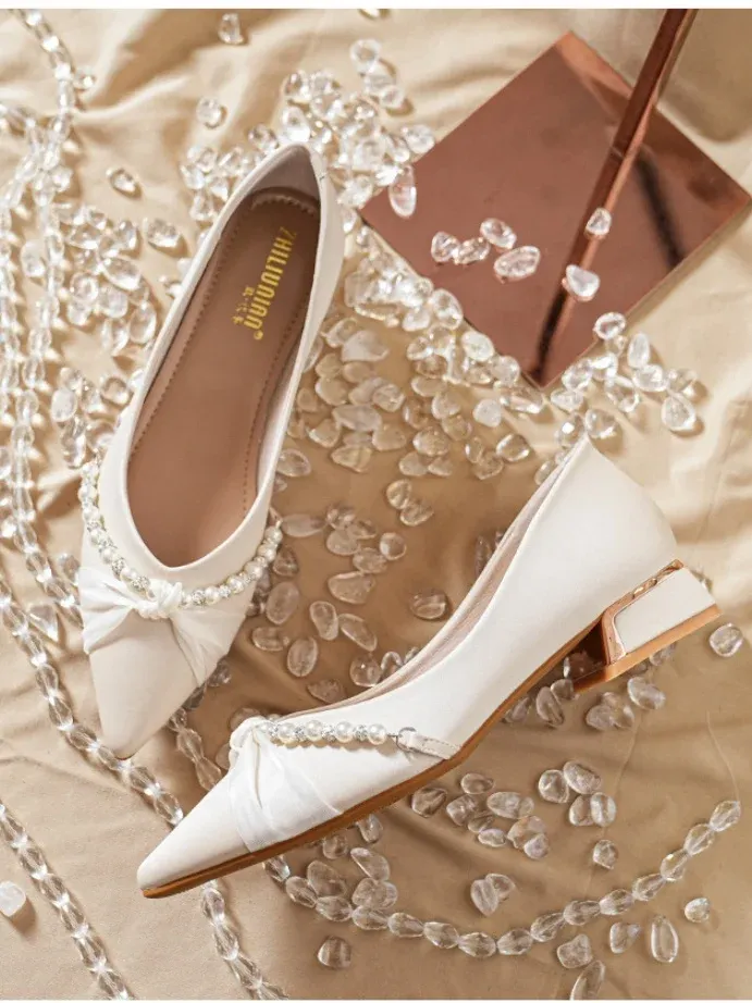 Urban Lightweight Pointed-toe Matte Satin-trimmed Rhinestone And Pearl Low-heeled Wedding Shoes