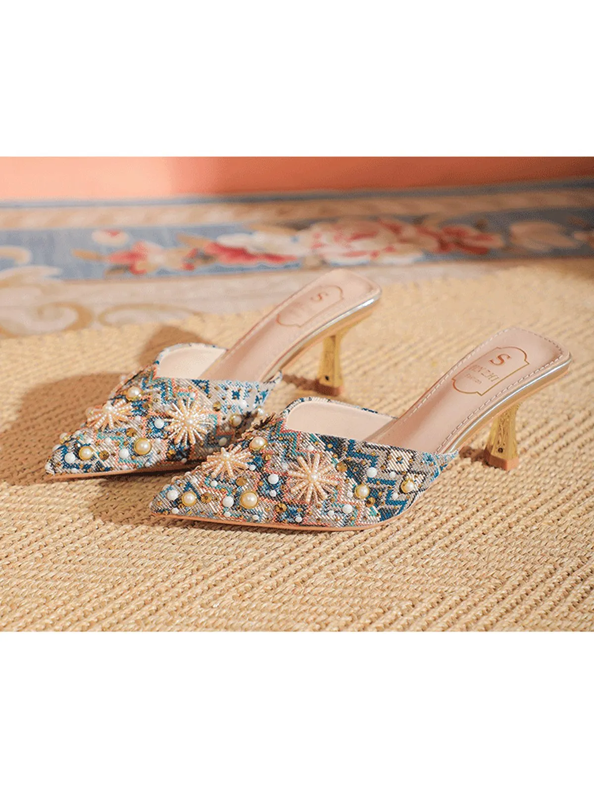 Ethnic Elegant Wedge Sandal