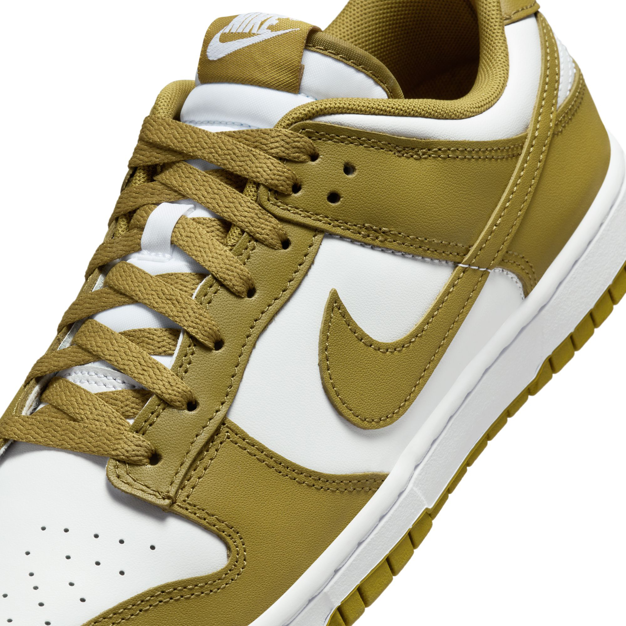 Nike Dunk Low - White/Pacific Moss