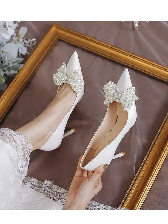 Elegant Spring New Arrival Stiletto Heels With Pointed Toes Rhinestone Pearl Bows (6-8cm) Wedding Shoes