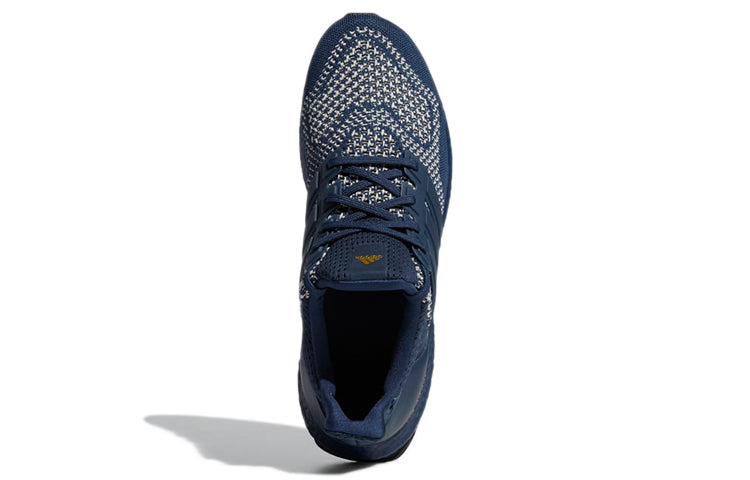 adidas Ultraboost 1.0 DNA 'Crew Navy' GV7723 - 4_225e9e36-ec5c-4376-8d17-26fbad70af51