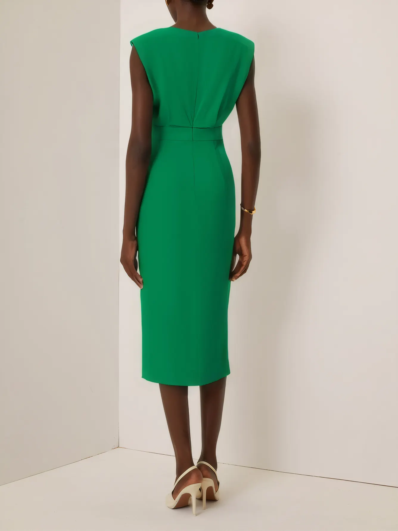 Green Buttoned Side-Slit Classic Crew Neck Sleeveless Sheath Midi Dress