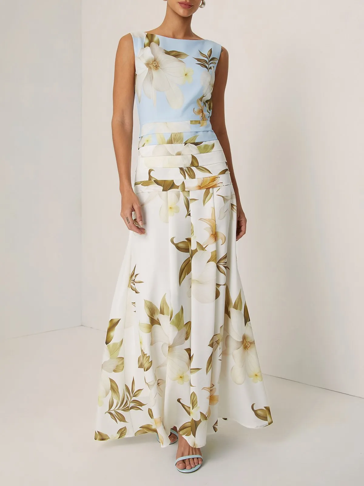 Light Blue Floral Ruched Classic Boat Neck Sleeveless A-Line Maxi Dress
