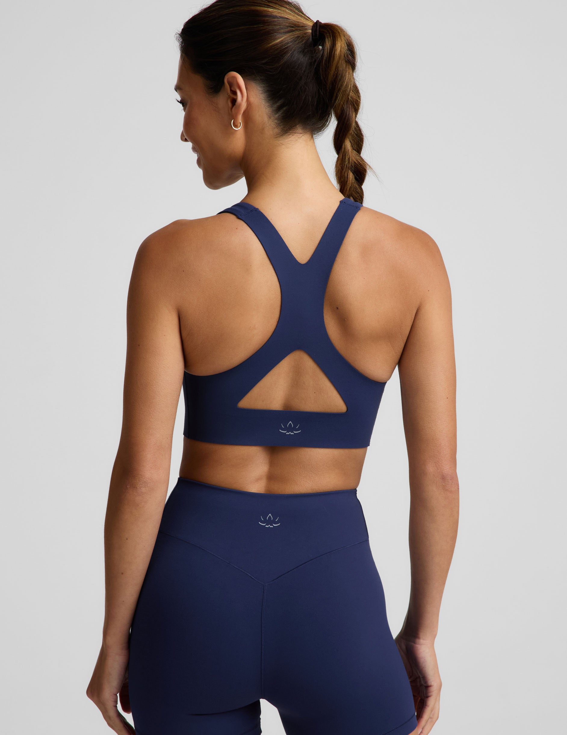 glowzone™ Medium Impact Bra - Deep Ocean