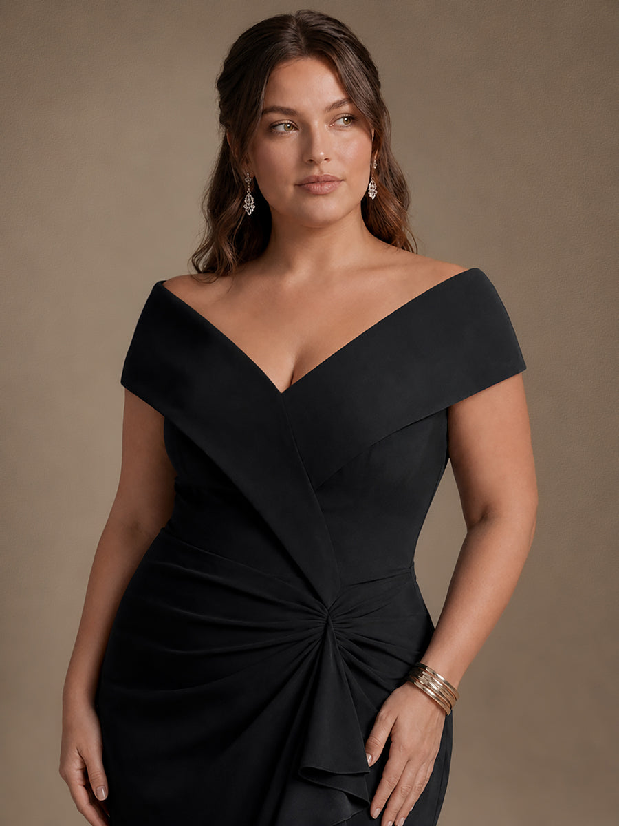 Plus Size Slit Crepe Evening Dress #color_Black