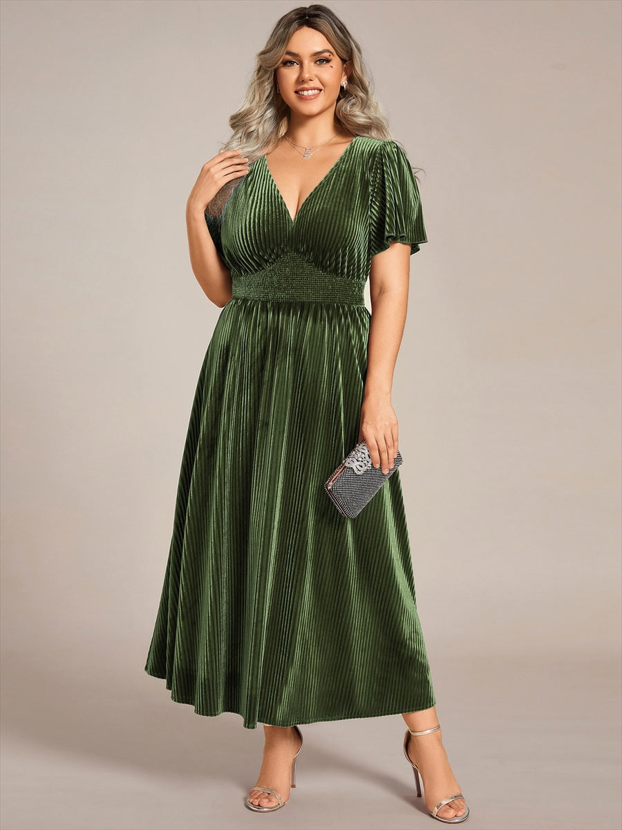 Plus Size A-line V-Neck Short Sleeve Pleated Velvet Fall Wedding Guest Dress #color_Olive Green