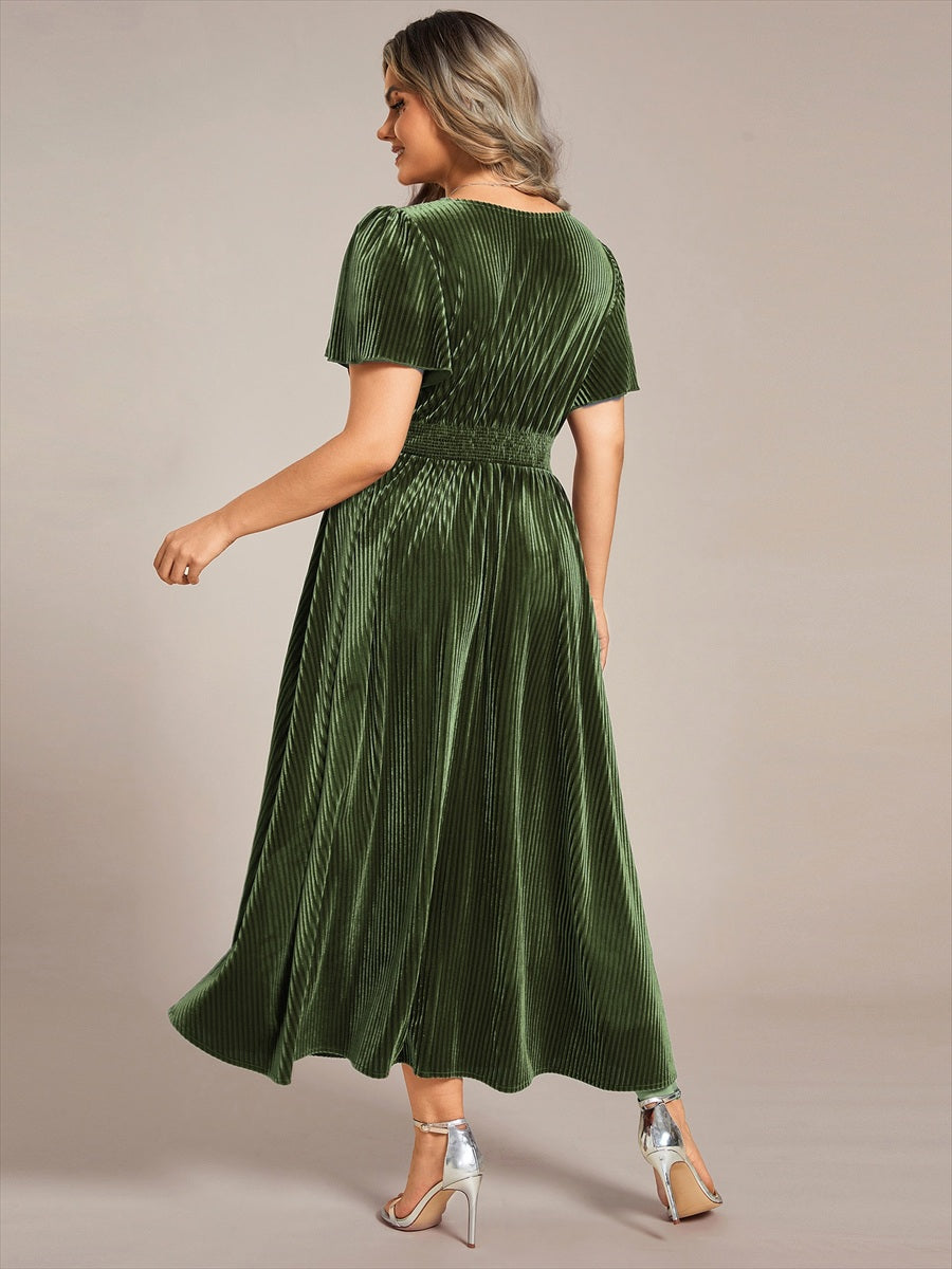 Plus Size A-line V-Neck Short Sleeve Pleated Velvet Fall Wedding Guest Dress #color_Olive Green
