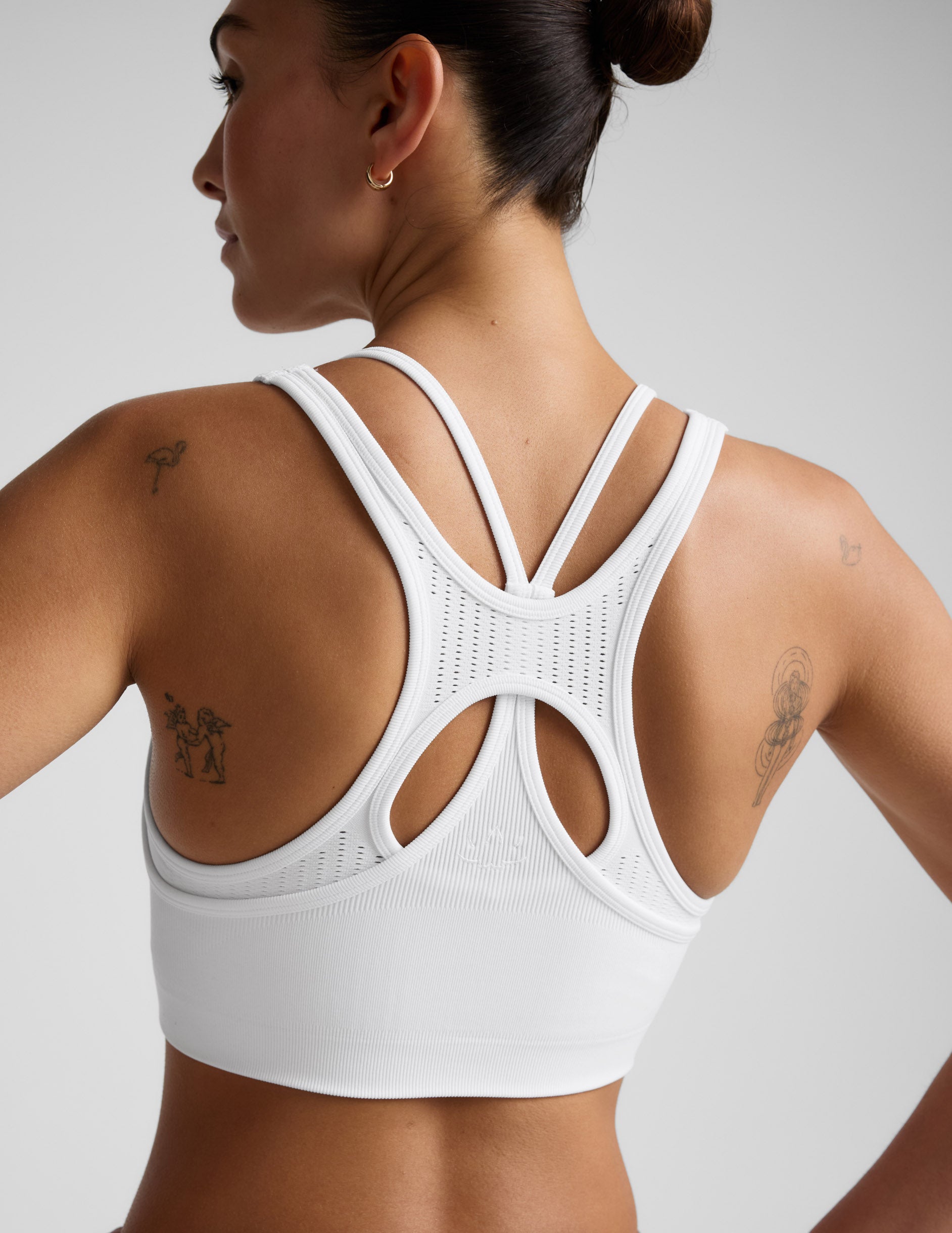 Seamless Moves Layered Bra - White