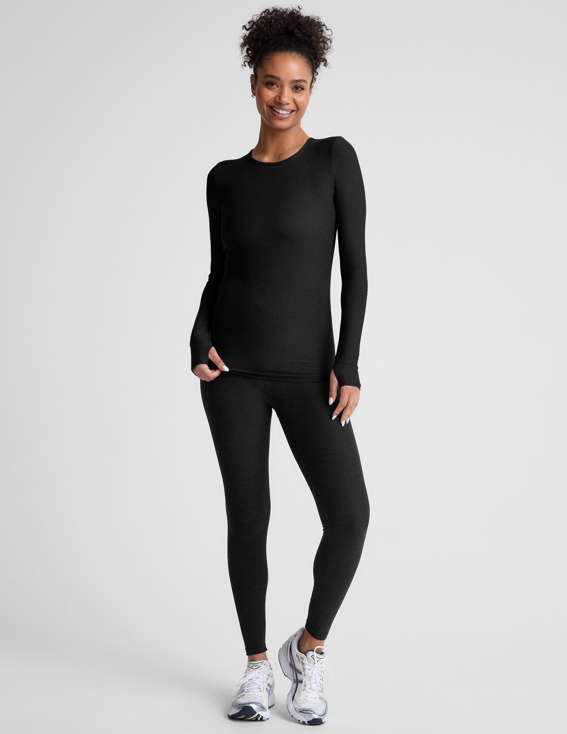 Featherweight Classic Crew Pullover - Darkest Night