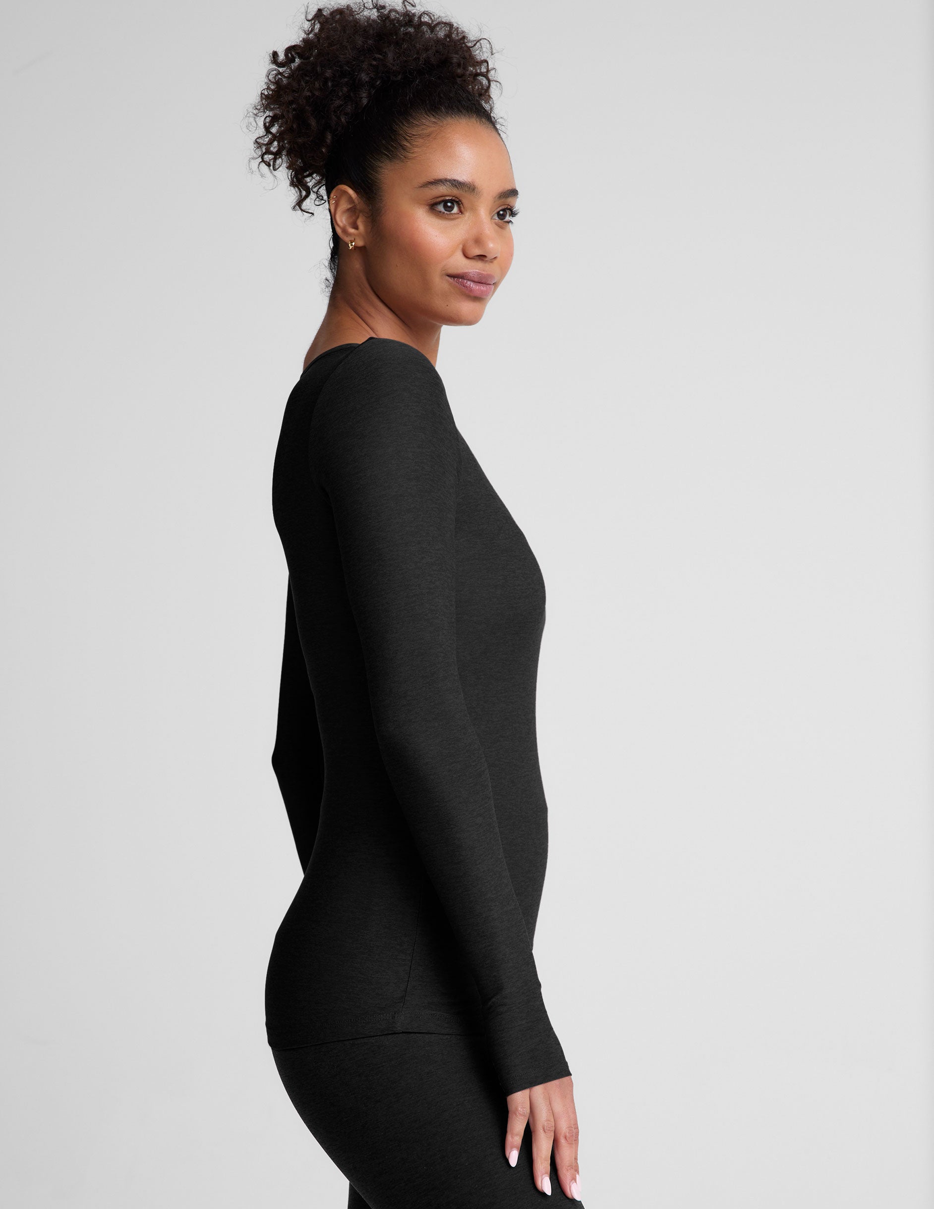 Featherweight Classic Crew Pullover - Darkest Night